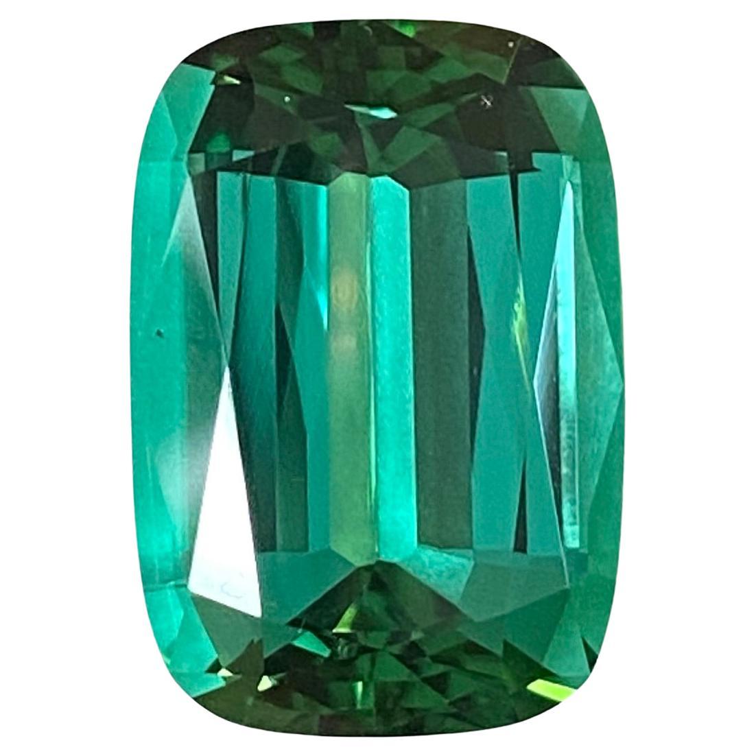 Green Tourmaline 29.85ct For Sale