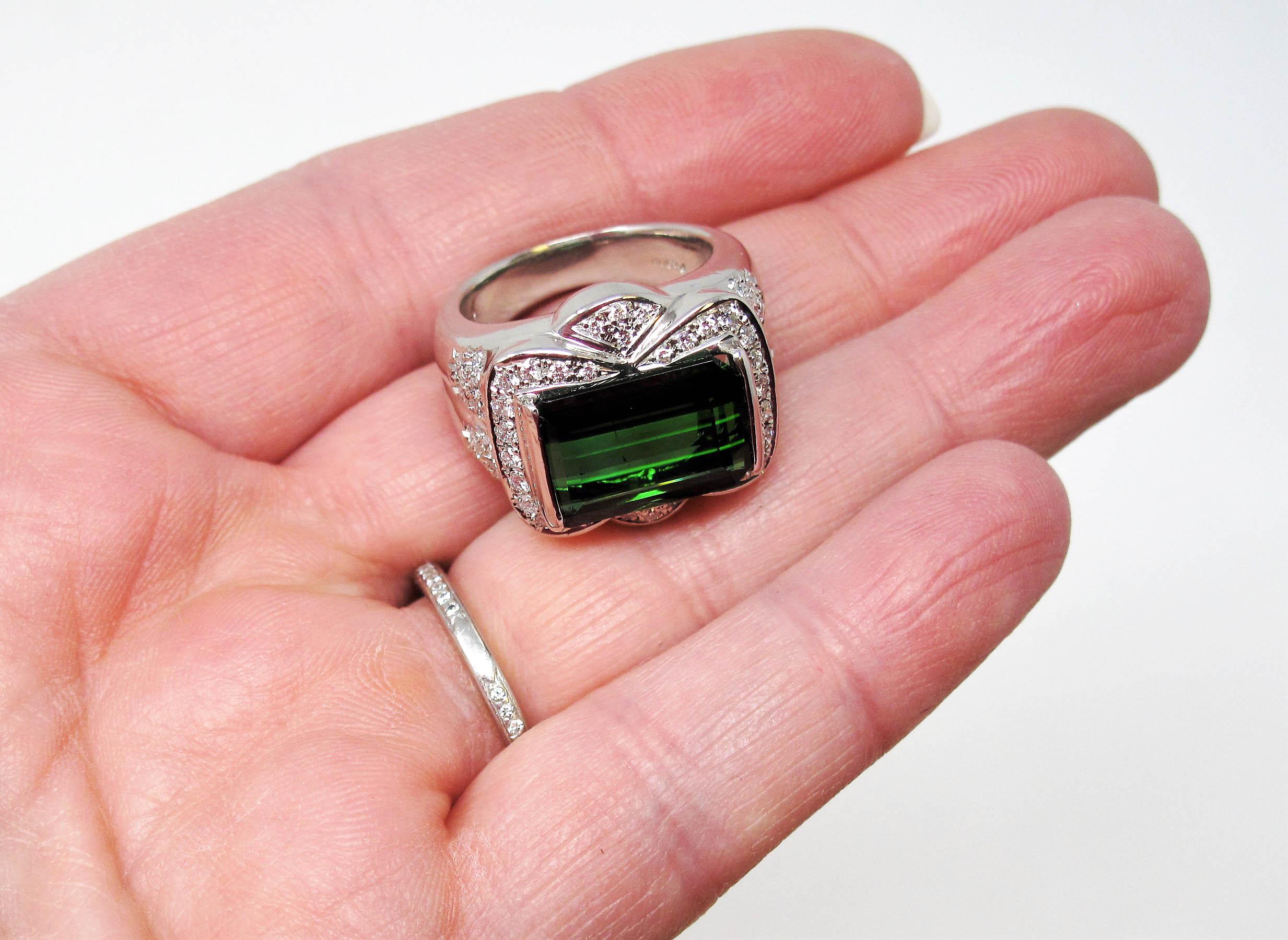 Green Tourmaline 7.36 Carat Emerald Cut and Pave Diamond Platinum Ring For Sale 1
