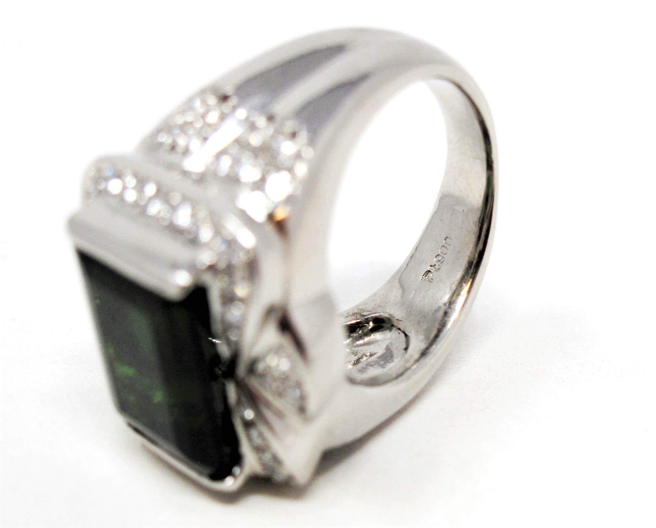 Green Tourmaline 7.36 Carat Emerald Cut and Pave Diamond Platinum Ring For Sale 3