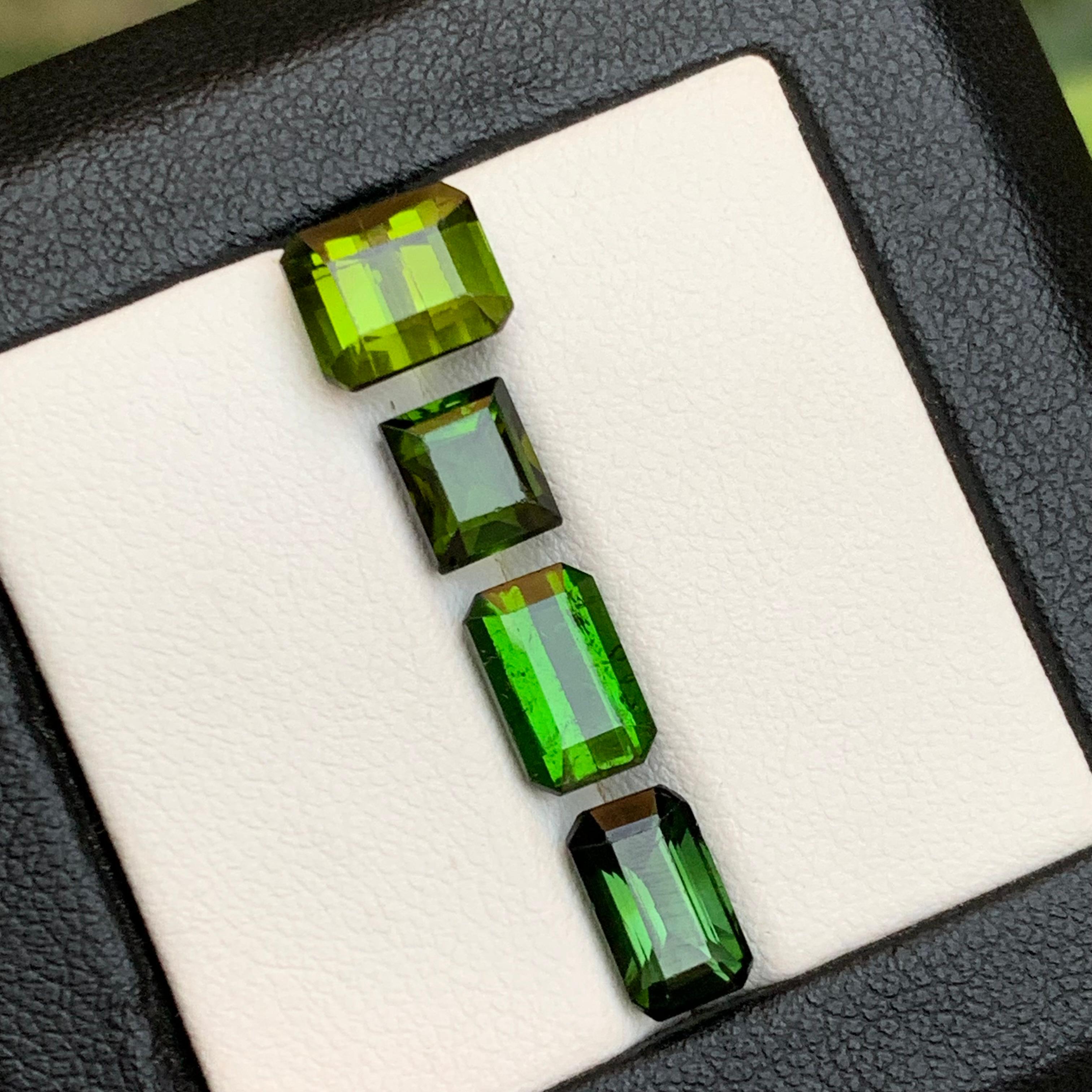 Grüner Turmalin 8.60 Ct Natürliche Lose Edelsteine - Smaragd Schliff Sammlerstück im Angebot 1