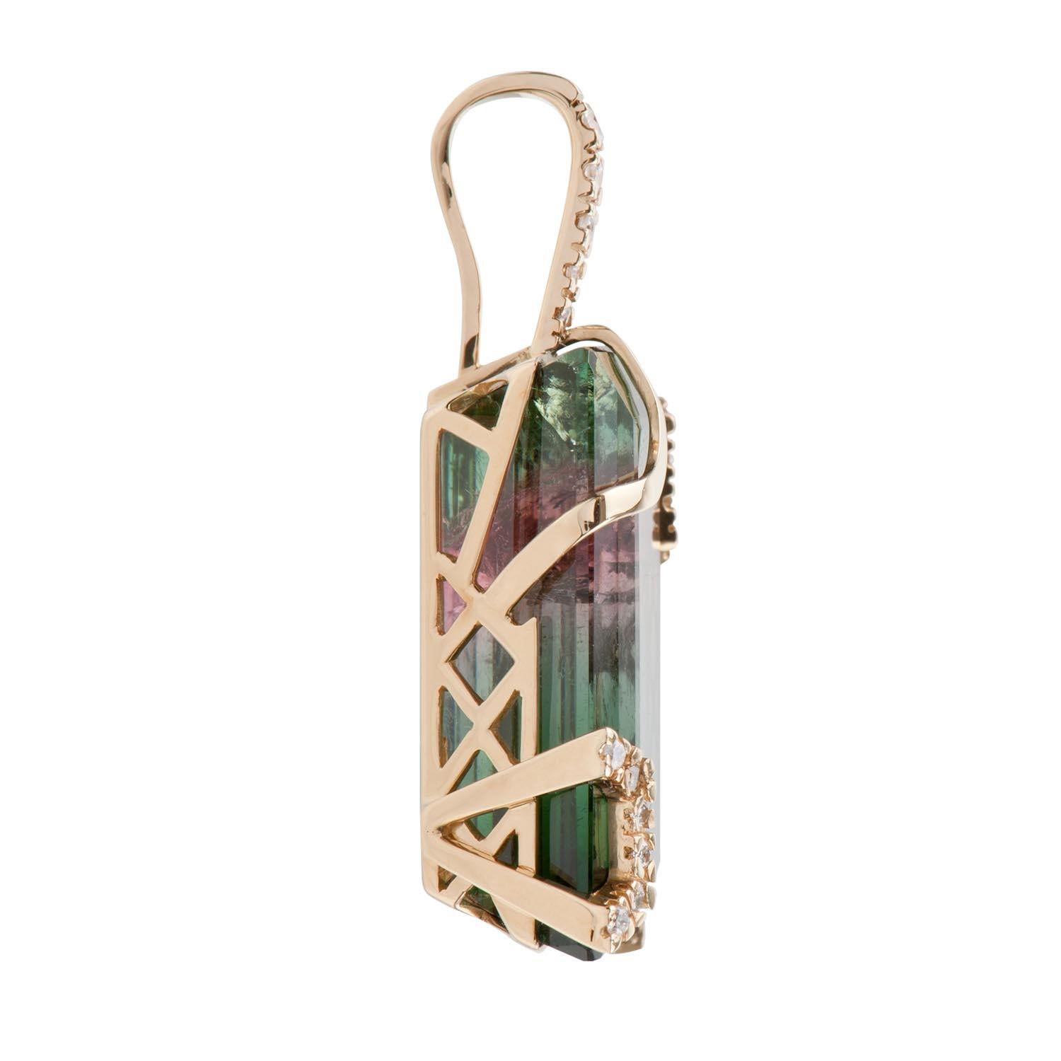 The Tourmaline Pendant has been crafted with a beautiful gemstone (26.82cts) and solid 18k yellow gold (3.28grs). We have also used internationally graded VS2 diamonds with a total weight of 0.15cts.

It is a unique and versatile piece that can