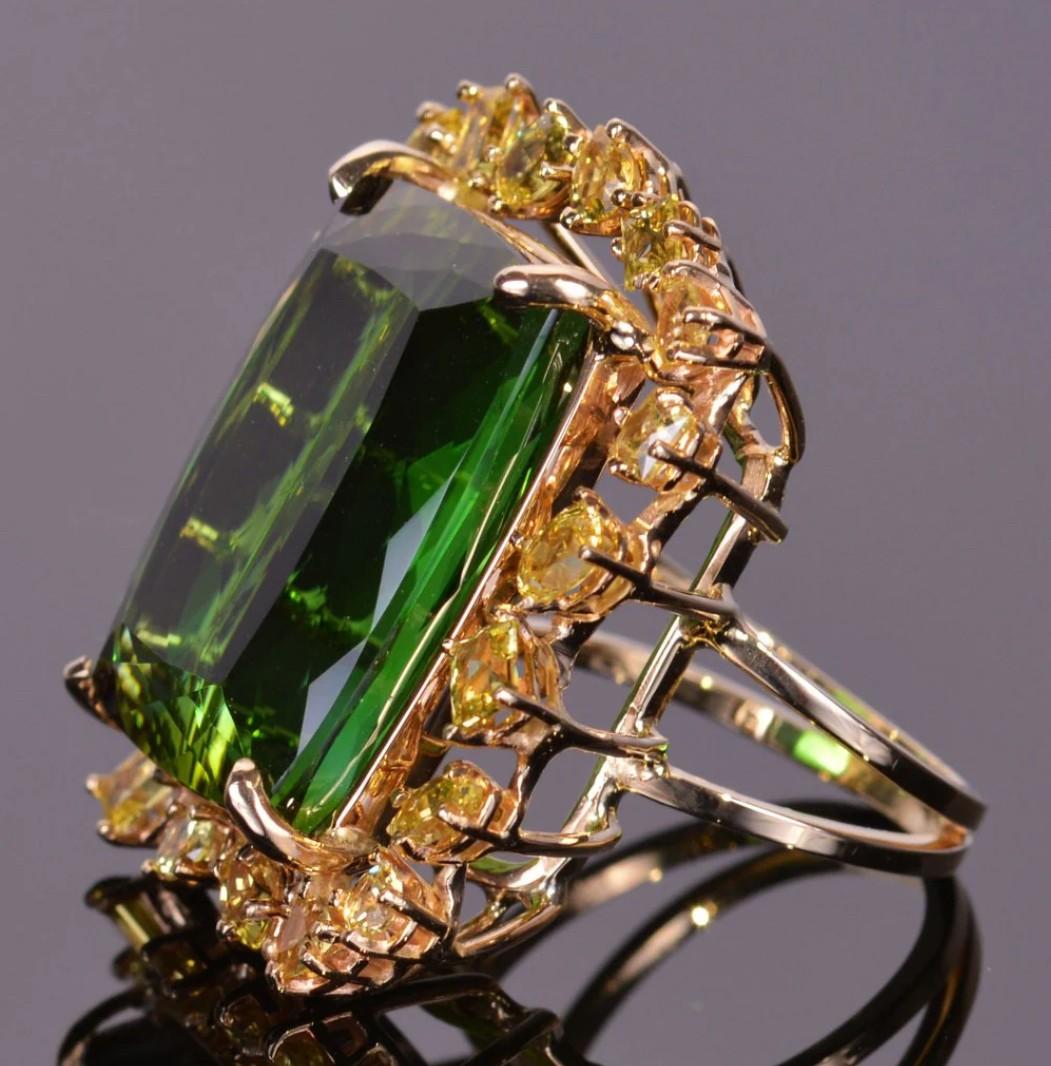 green yellow sapphire