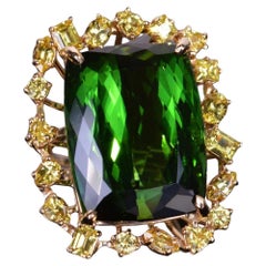 Bague cocktail en tourmaline verte et saphir jaune canari