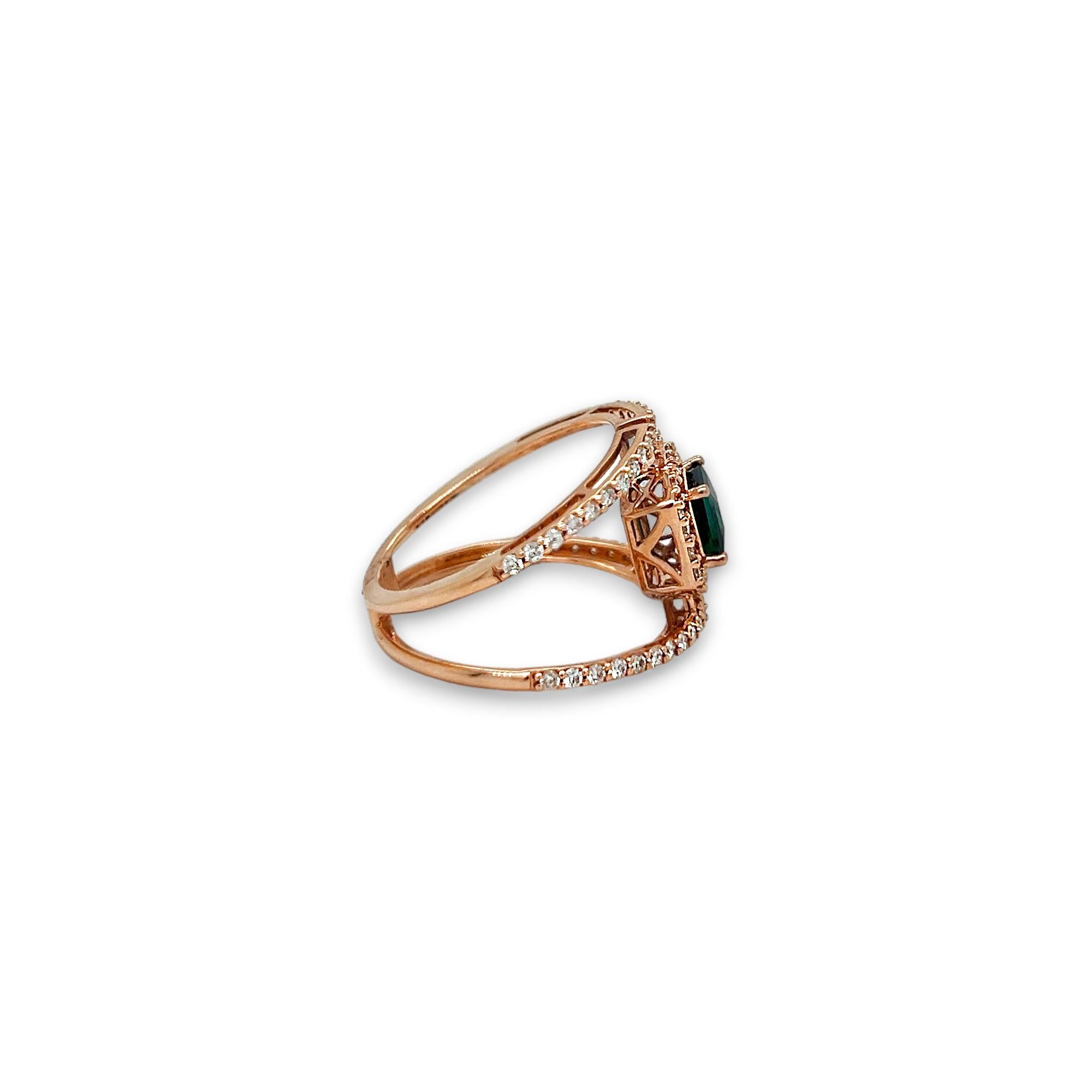 Square Cut Green Tourmaline and Diamond 14k Rose Gold Modern Ring For Sale