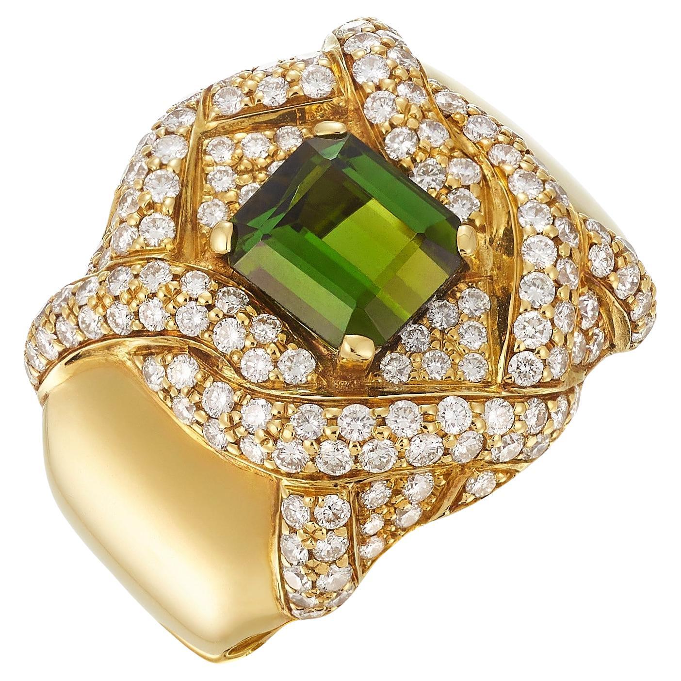 Green Tourmaline and Diamond Cocktail Ring set in Yellow Gold  For Sale