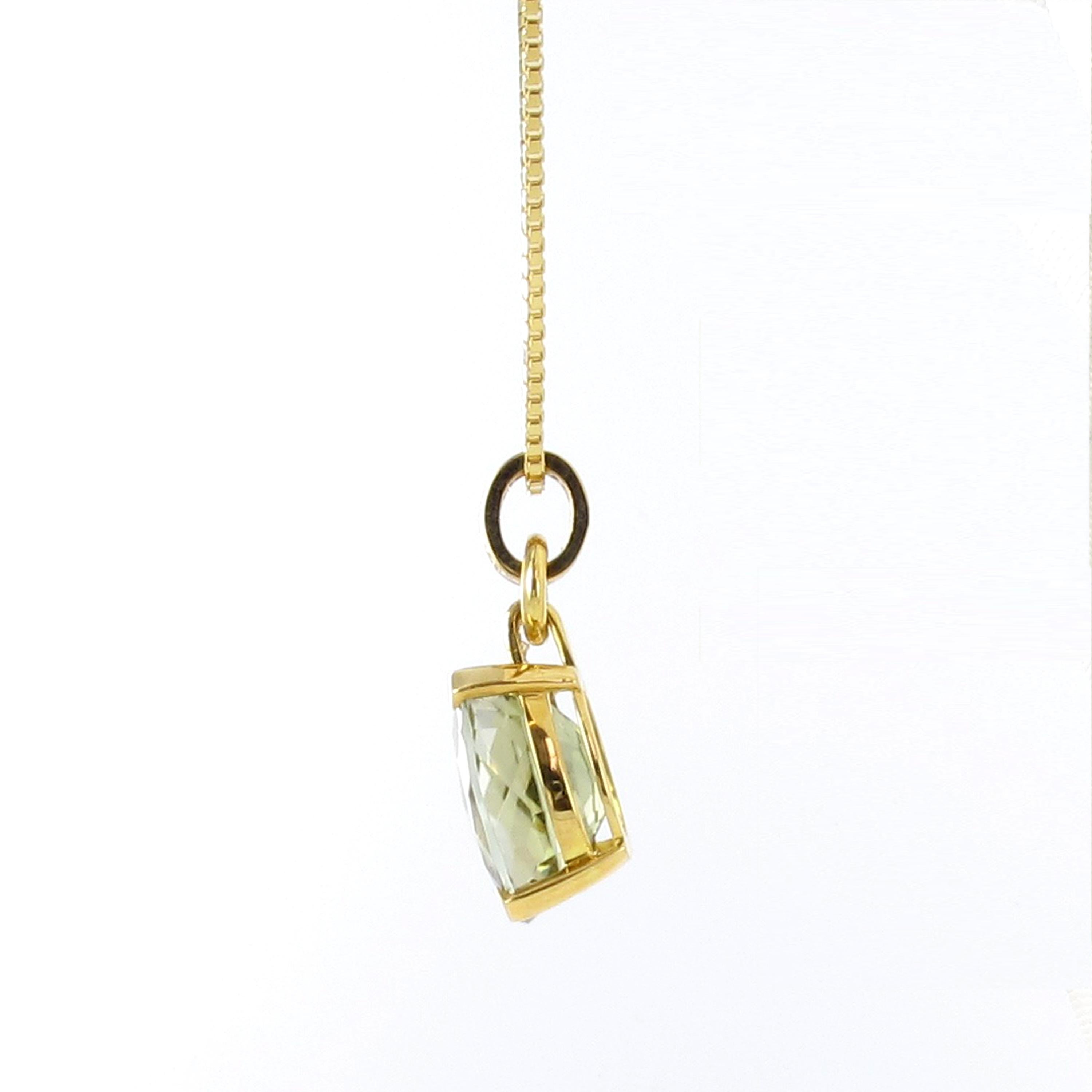 Green Tourmaline and Diamond Necklace in 18 Karat Yellow Gold For Sale 3