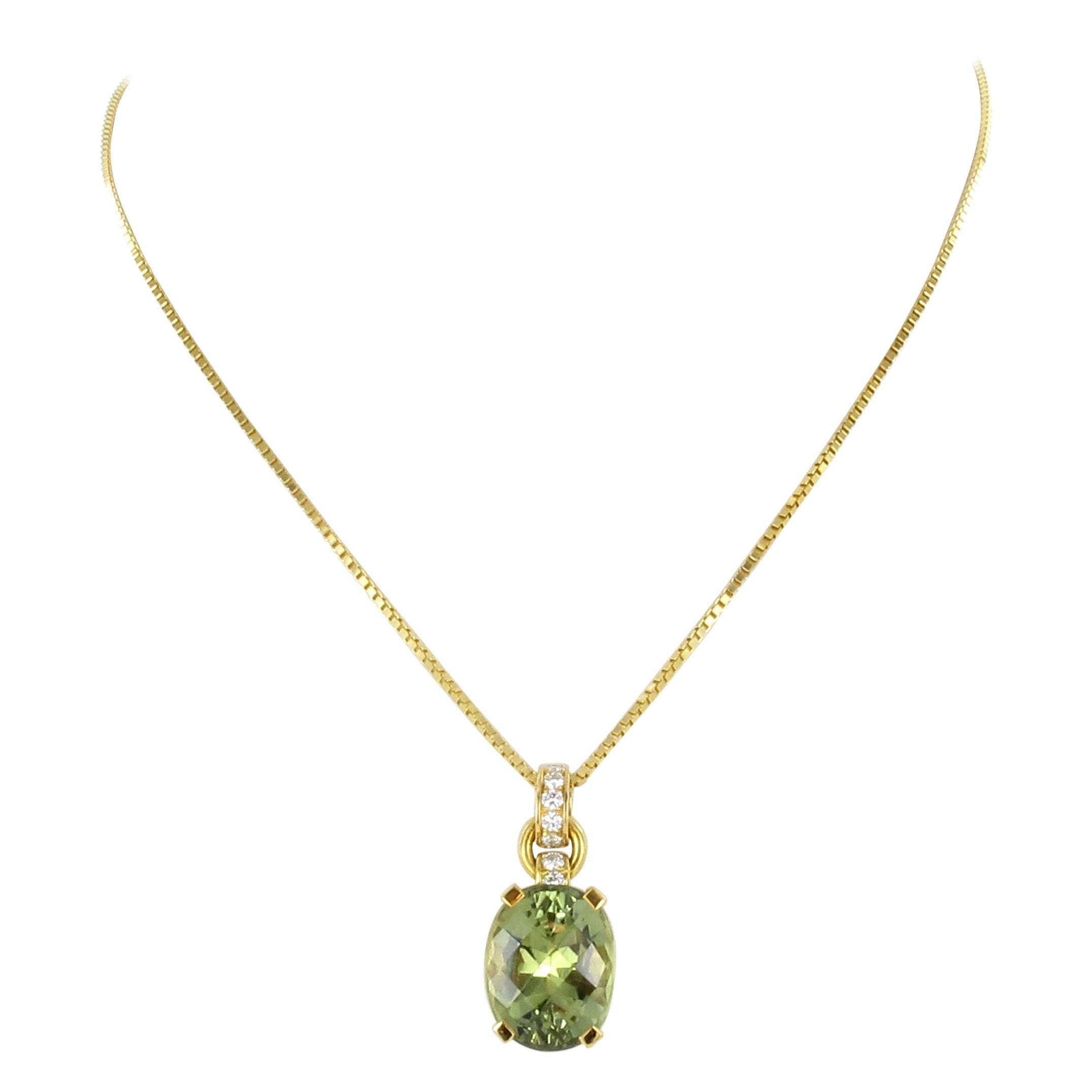 Green Tourmaline and Diamond Necklace in 18 Karat Yellow Gold For Sale