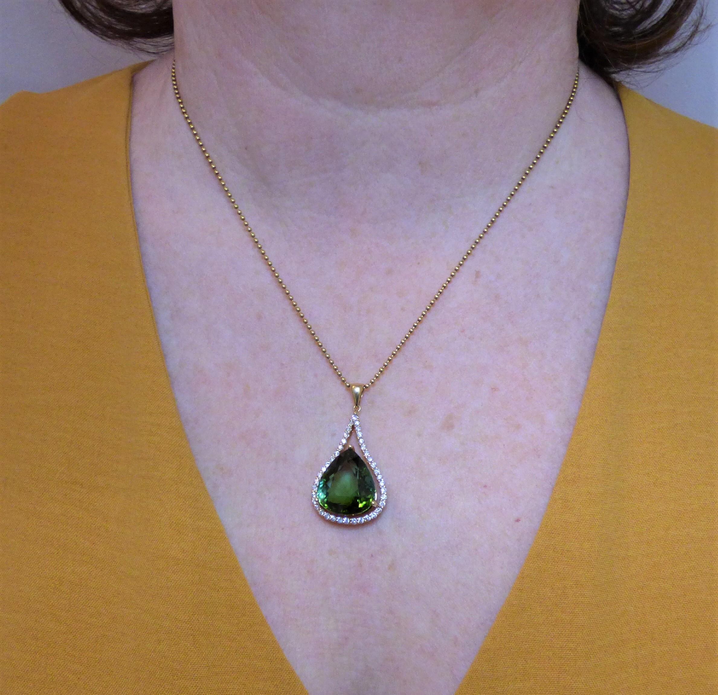 Contemporary Green Tourmaline (17.82ct.) and Diamond Pendant in 18ct. Yellow Gold For Sale