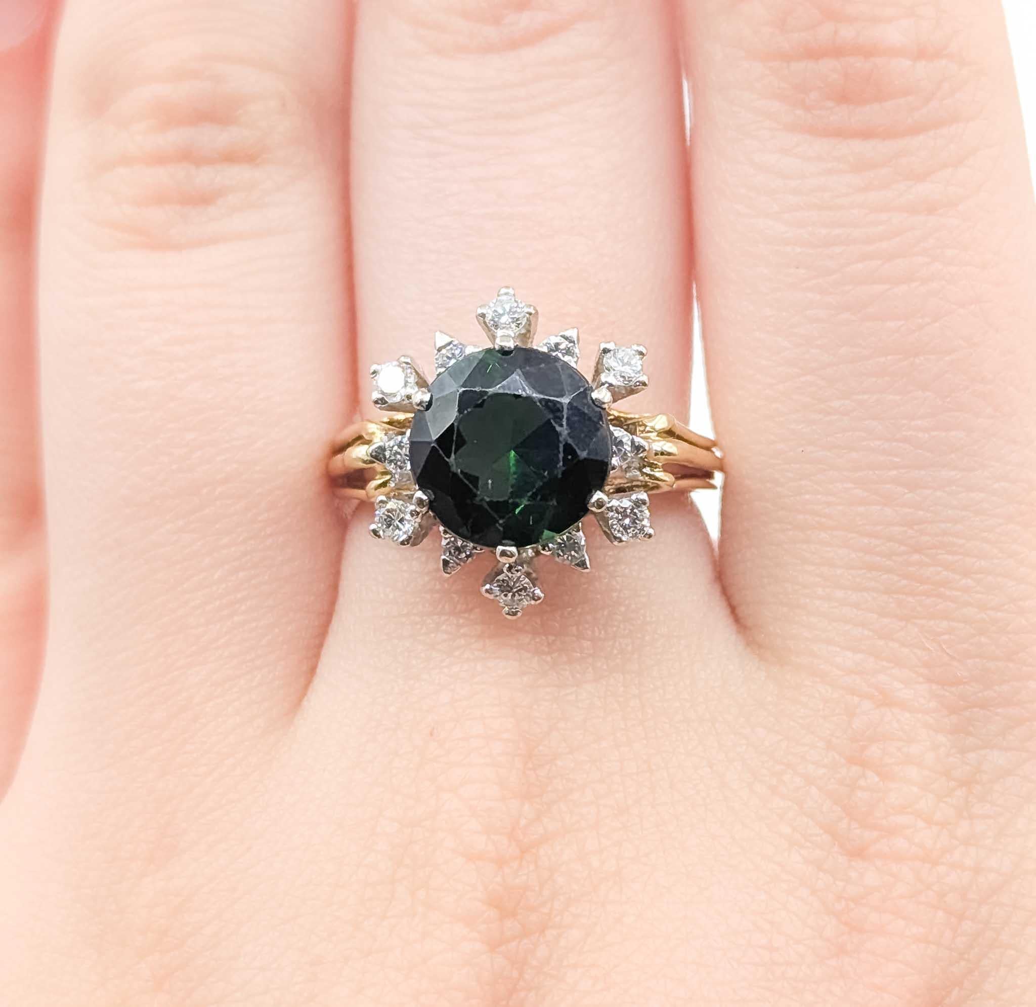 Anillo Copo de Nieve de Turmalina Verde y Diamante en Oro Amarillo de 18k en Excelente estado para la venta en Bloomington, MN