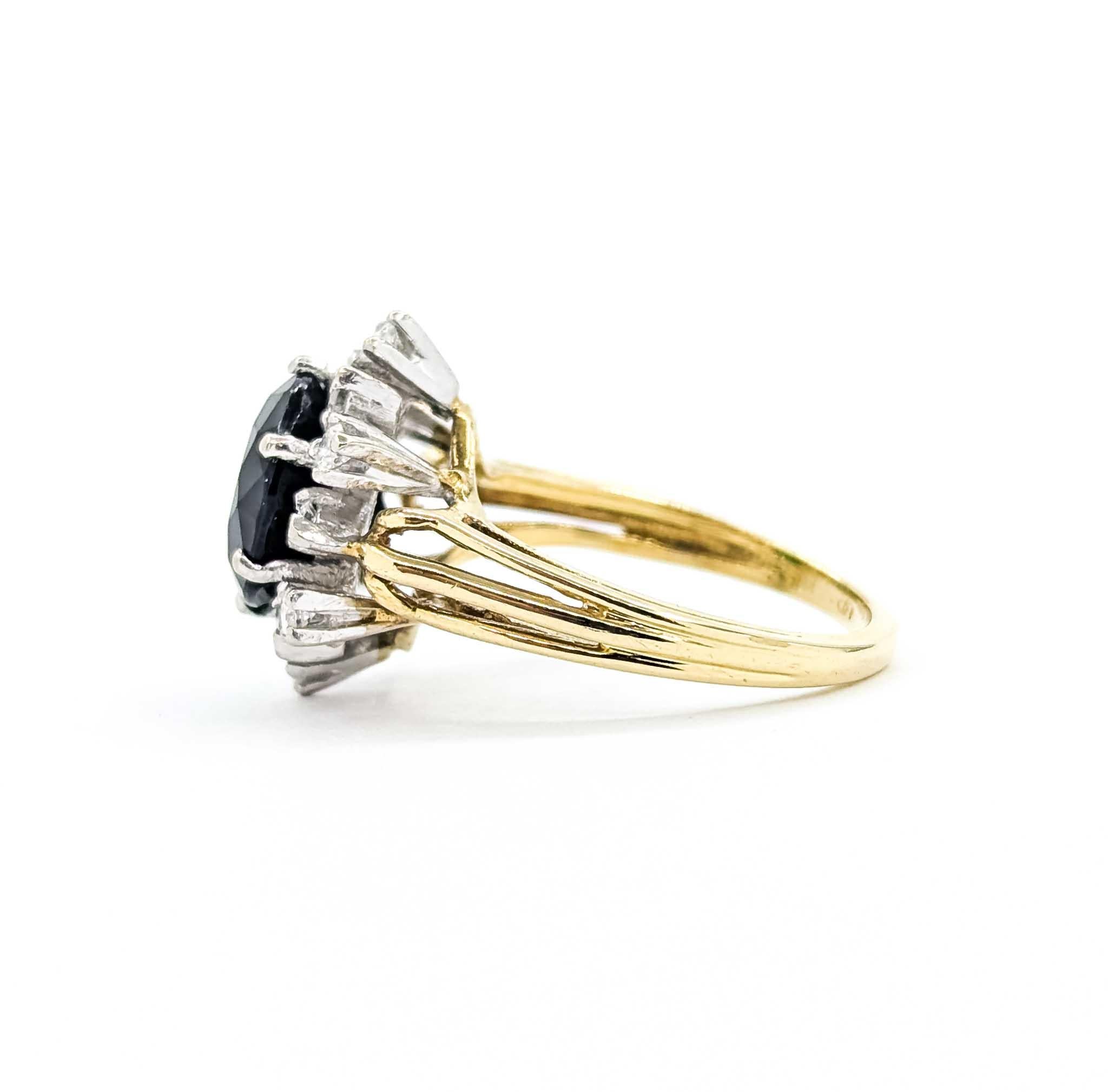 Anillo Copo de Nieve de Turmalina Verde y Diamante en Oro Amarillo de 18k en venta 1