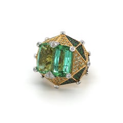 Dilys' Green Tourmaline and Diamonds "Demoiselle" Ring in 18K Gold
