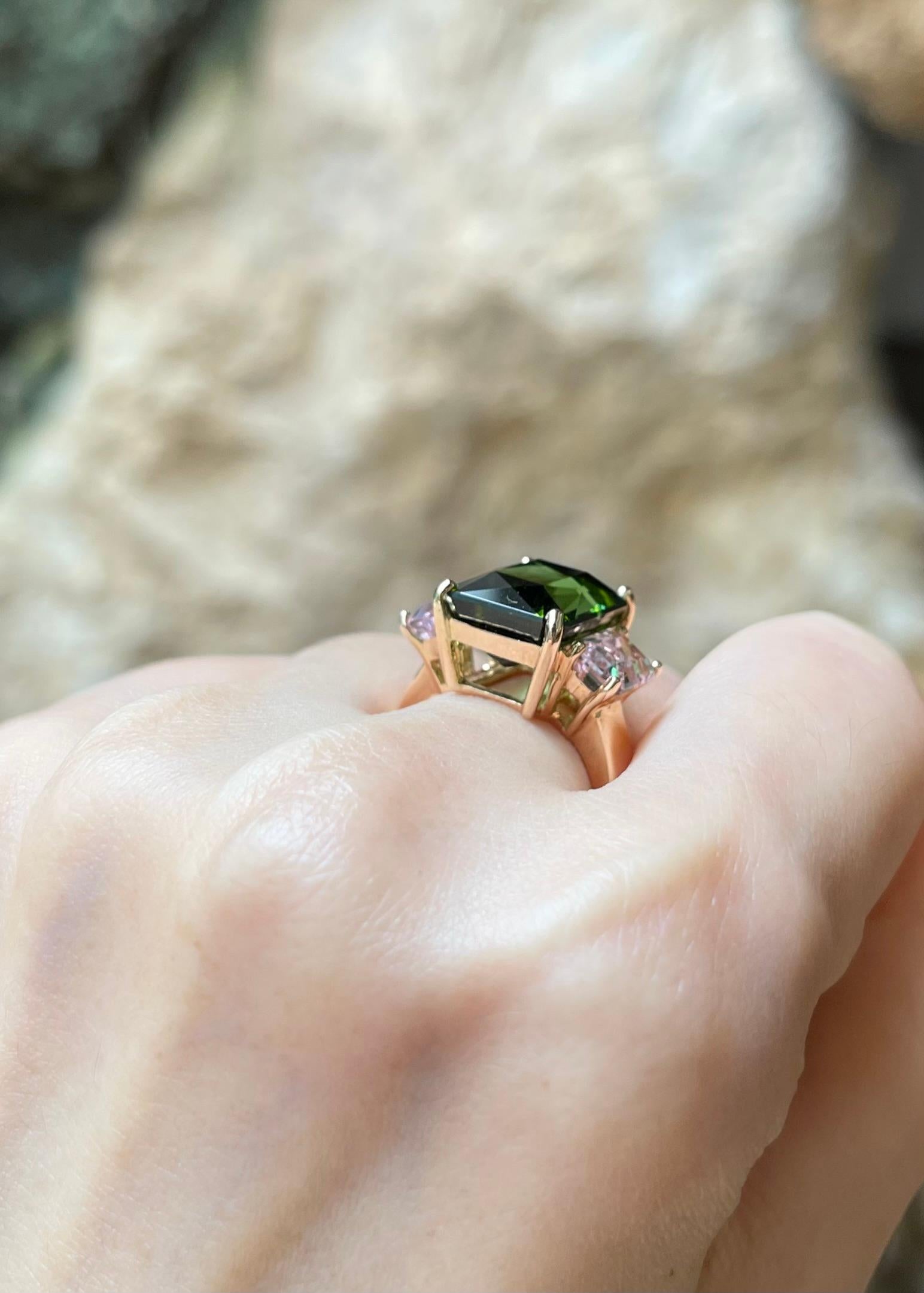 Bague en or rose 18 carats sertie de tourmaline verte et morganite Pour femmes en vente