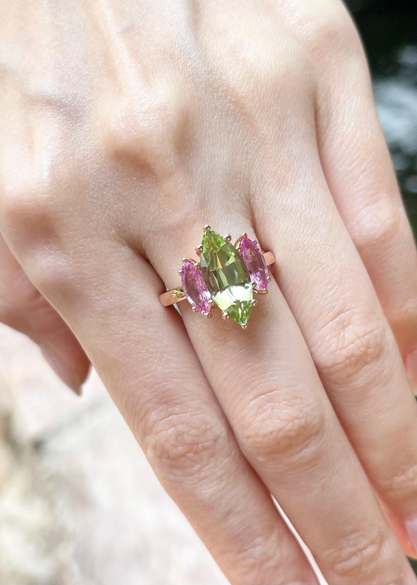 Green Tourmaline and Pink Sapphire Ring set in 18K Rose Gold Settings In New Condition For Sale In Bangkok, TH
