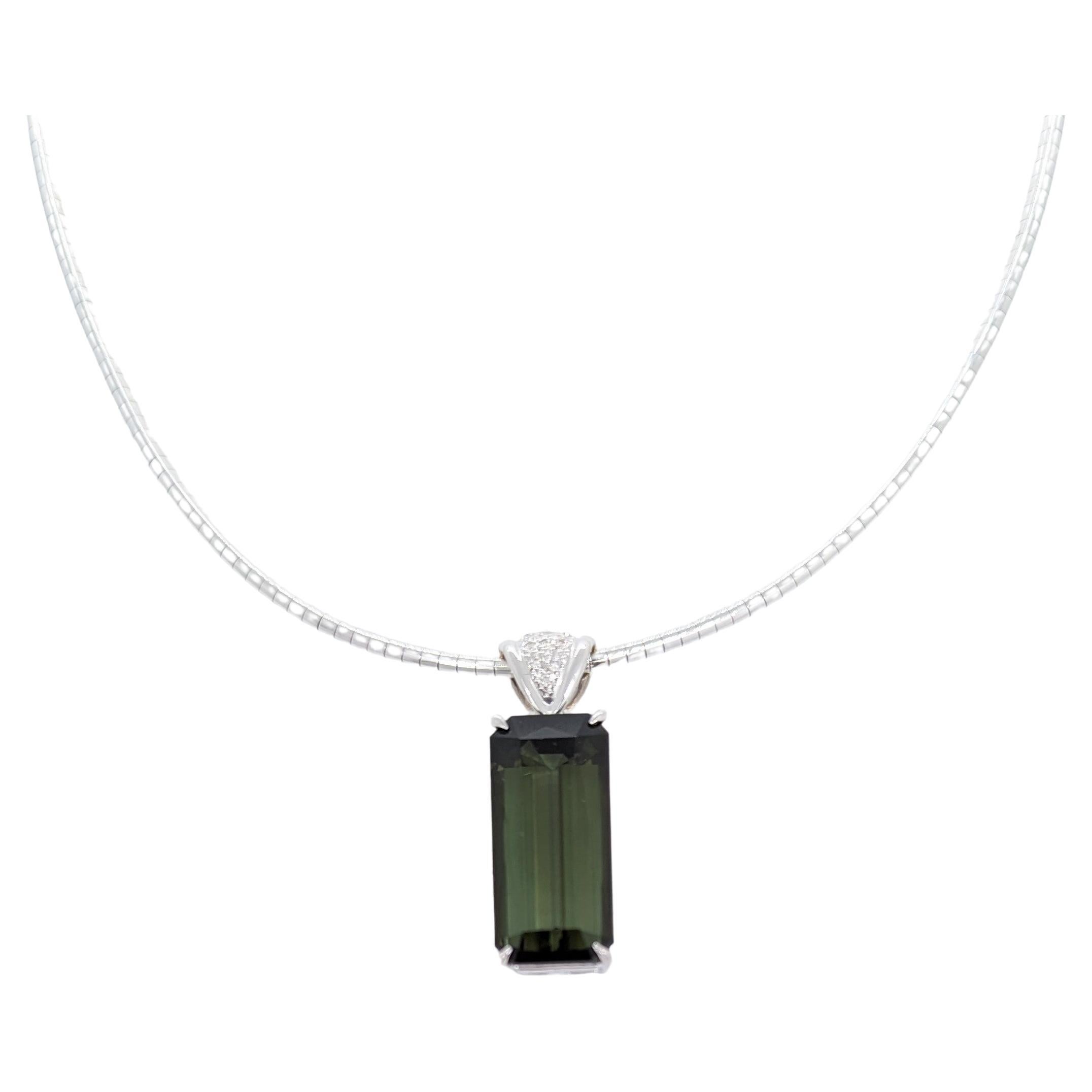 Green Tourmaline and White Diamond Omega Necklace in 18K White Gold For Sale