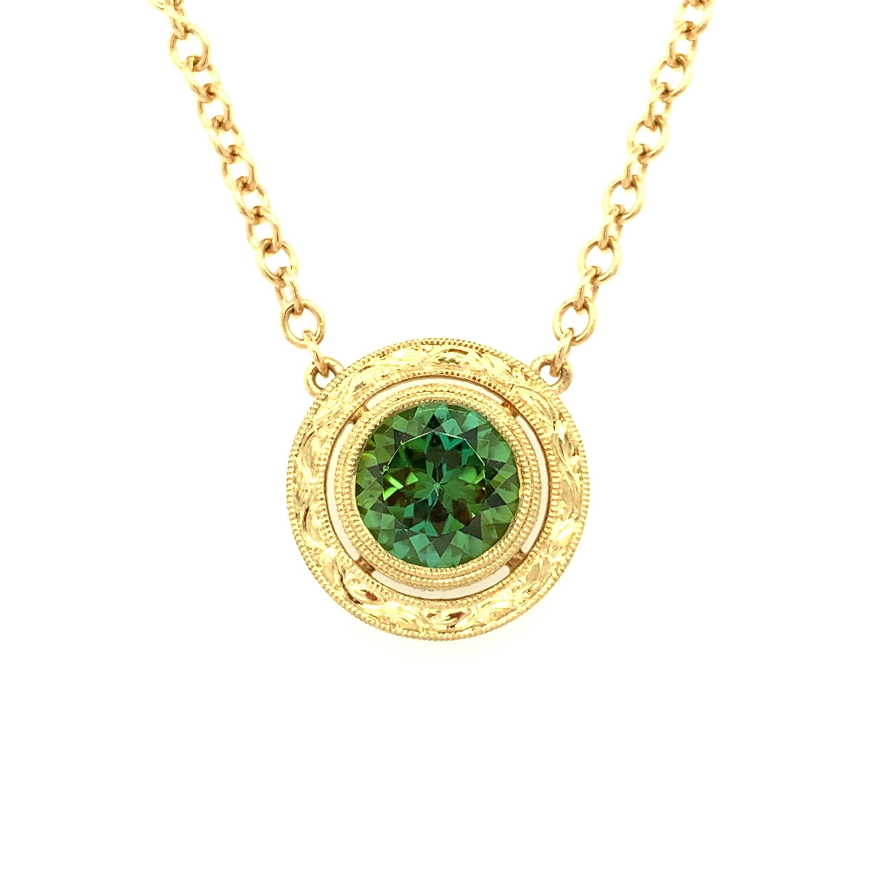 Artisan Green Tourmaline and Yellow Gold Round Bezel Engraved Pendant Chain Necklace