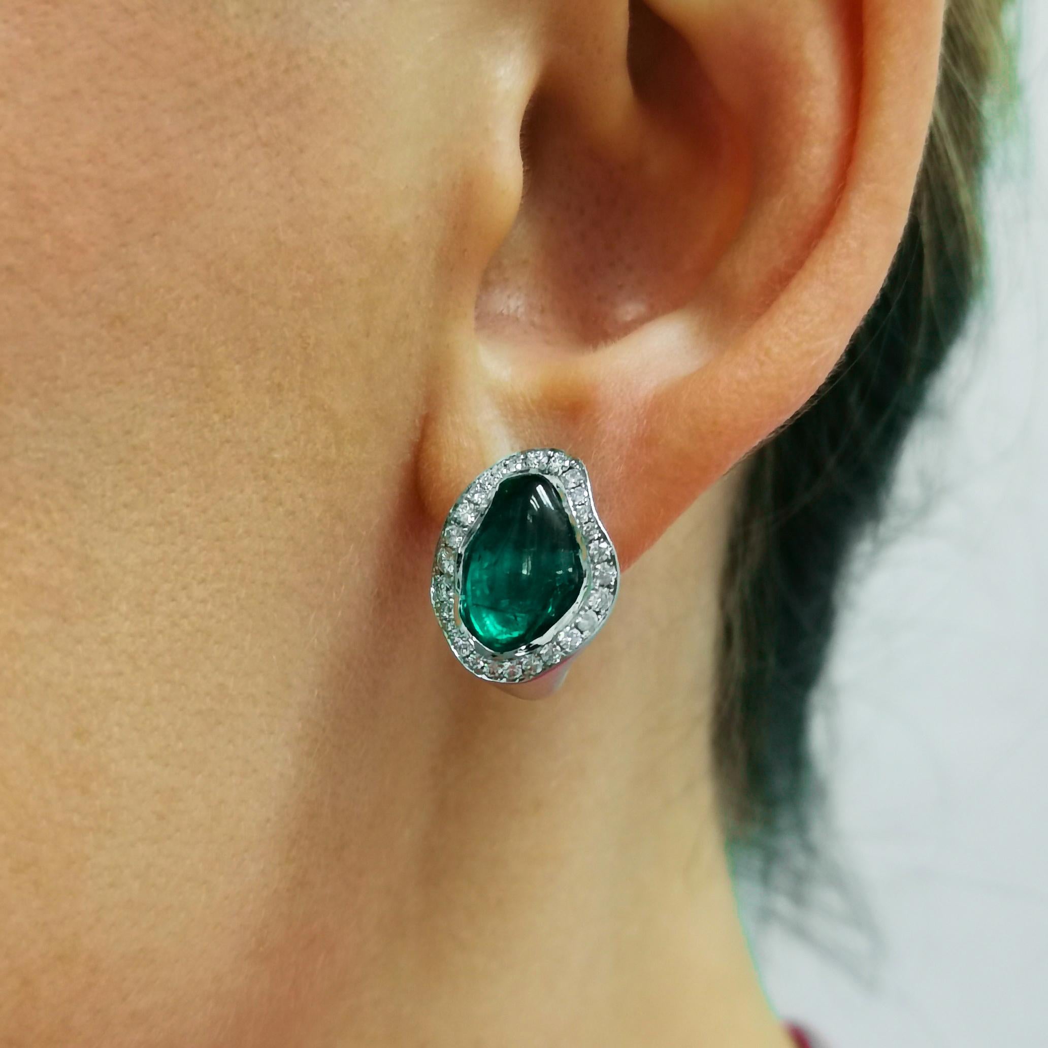 Green Tourmaline Baroque 7.93 Ct Diamonds 18 Karat White Gold Spectrum Earrings For Sale 4