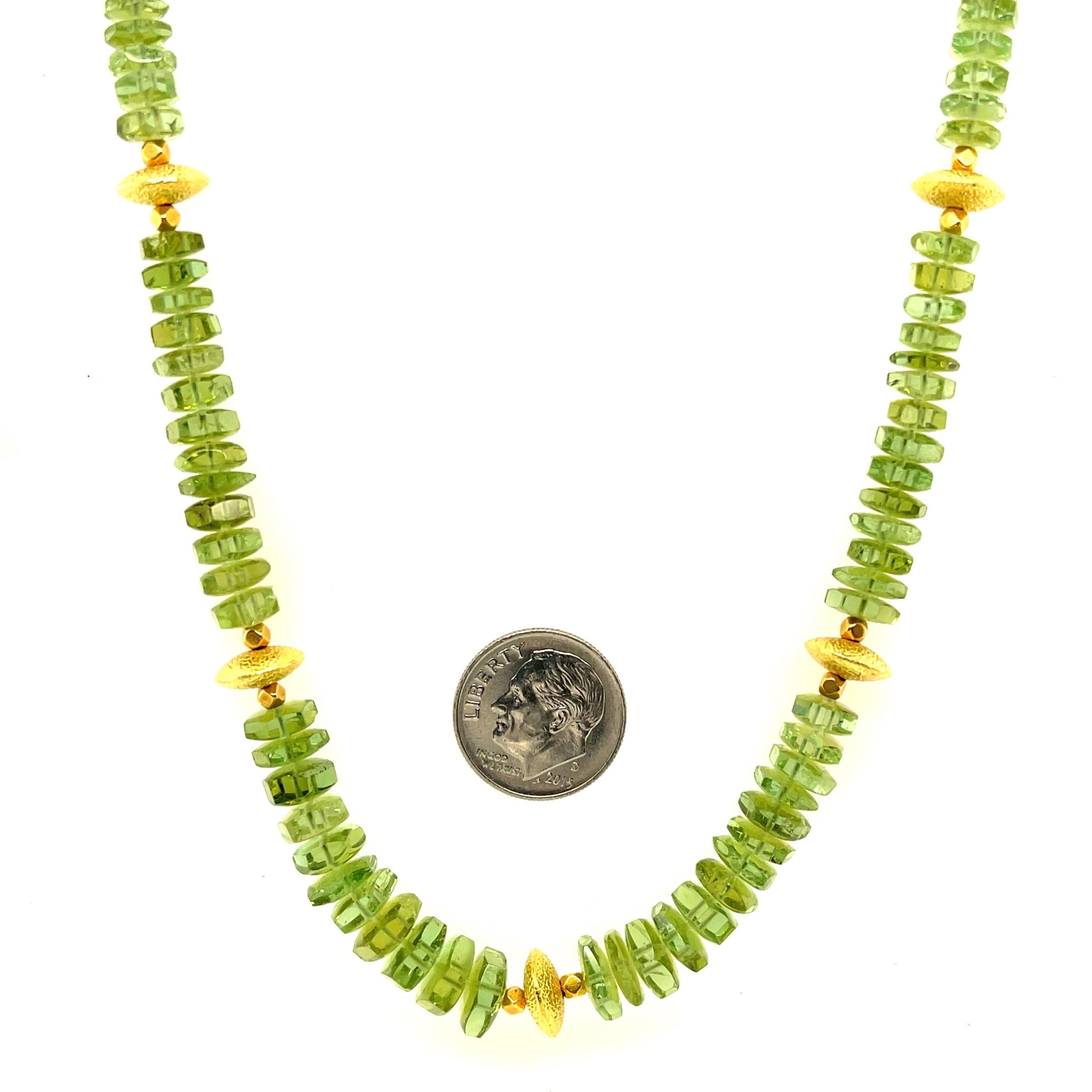 Women's or Men's Green Tourmaline Beaded Necklace with 18k Yellow Gold, Adjustable Length For Sale