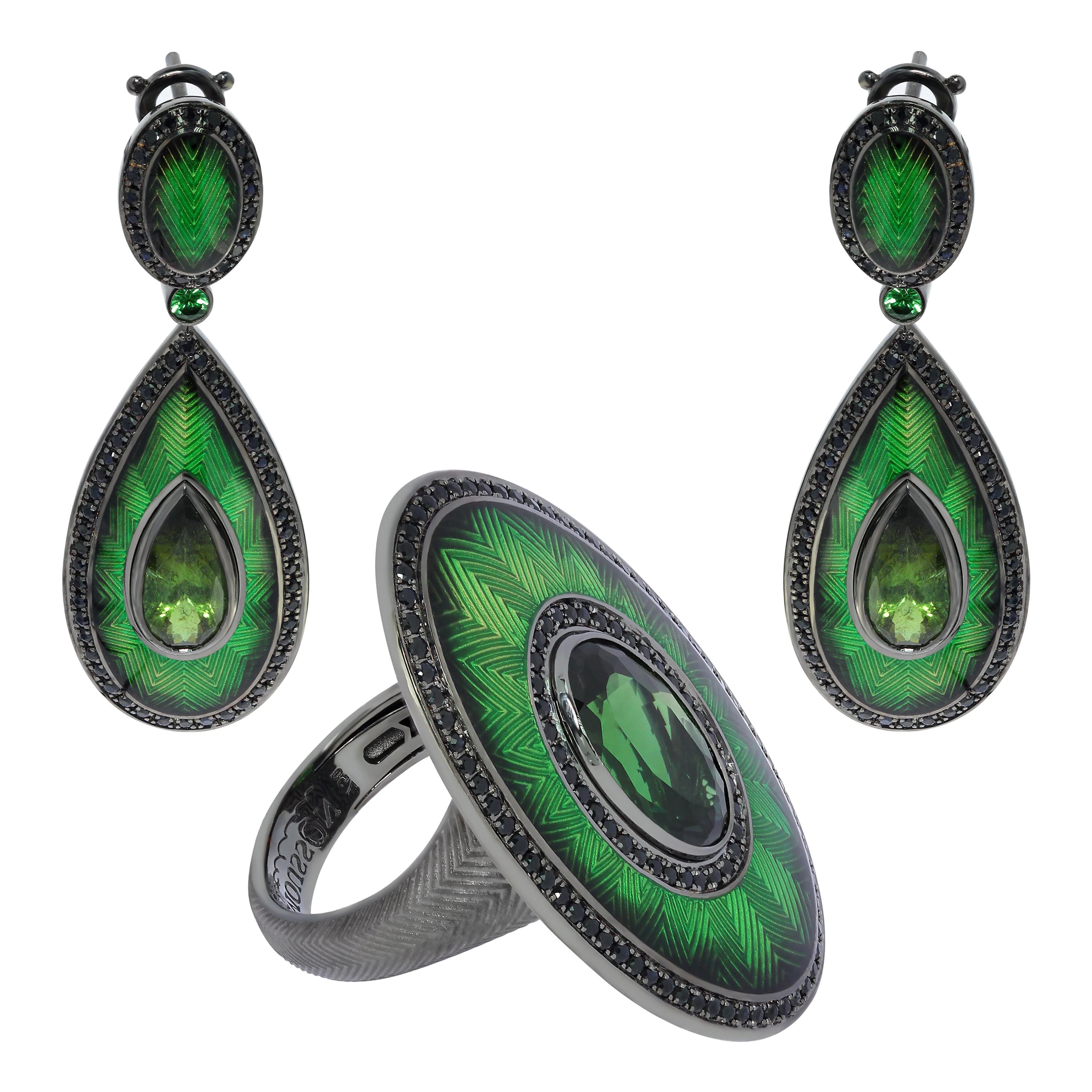 Green Tourmaline Black Sapphire 18 Karat Black Gold Enamel Ring Earrings Suite For Sale