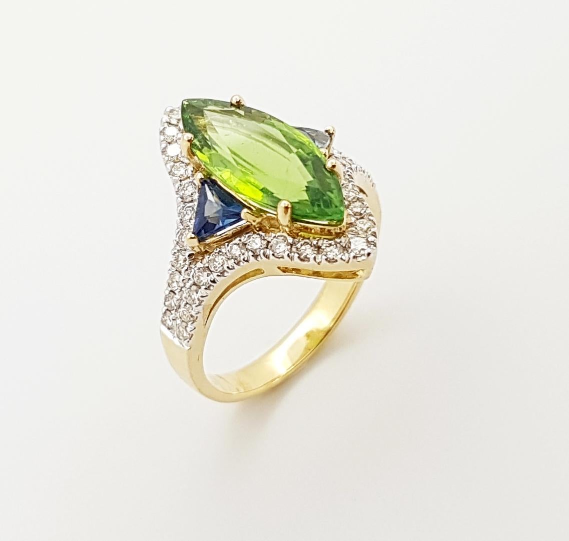 Green Tourmaline, Blue Sapphire and Brown Diamond Ring in 18 Karat Gold Settings For Sale 9