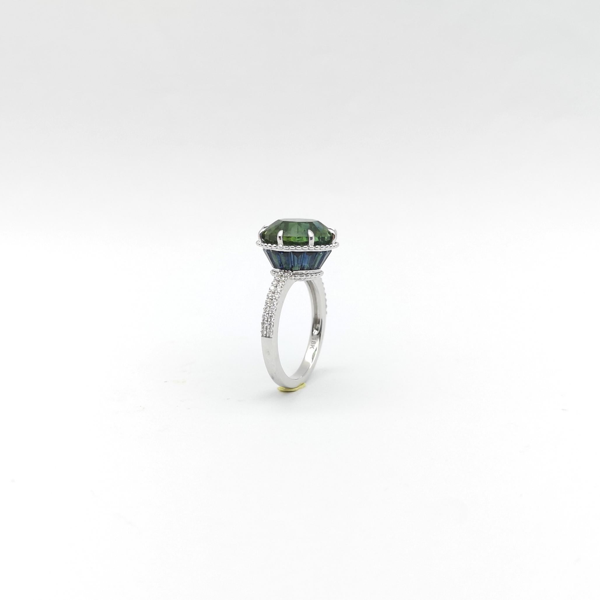 Green Tourmaline, Blue Sapphire and Diamond Ring set in 18K White Gold Settings For Sale 10