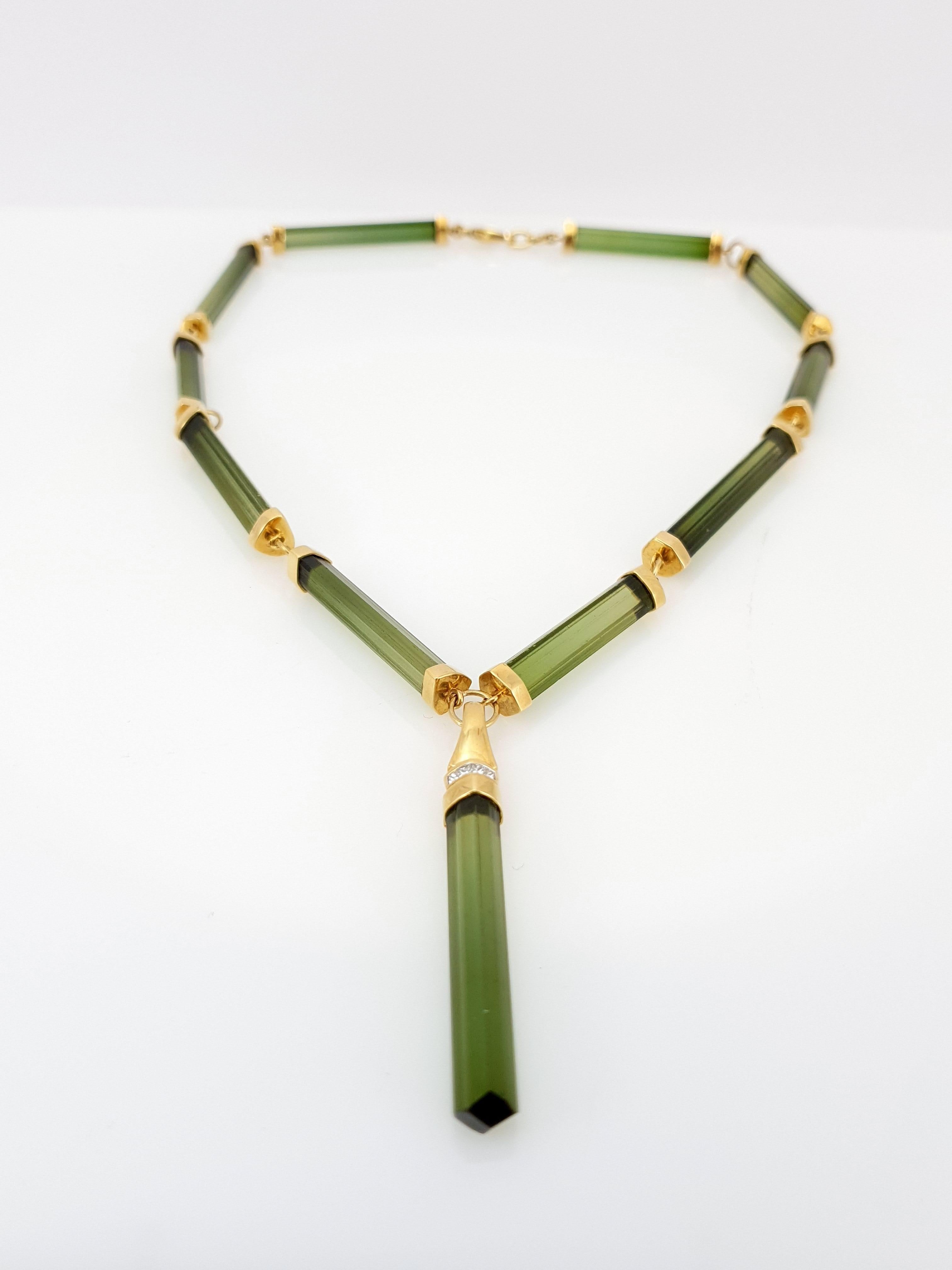 Arts and Crafts Green Tourmaline Crystal Beaded Necklace with 18 Carat Yellow Gold/Diamonds For Sale