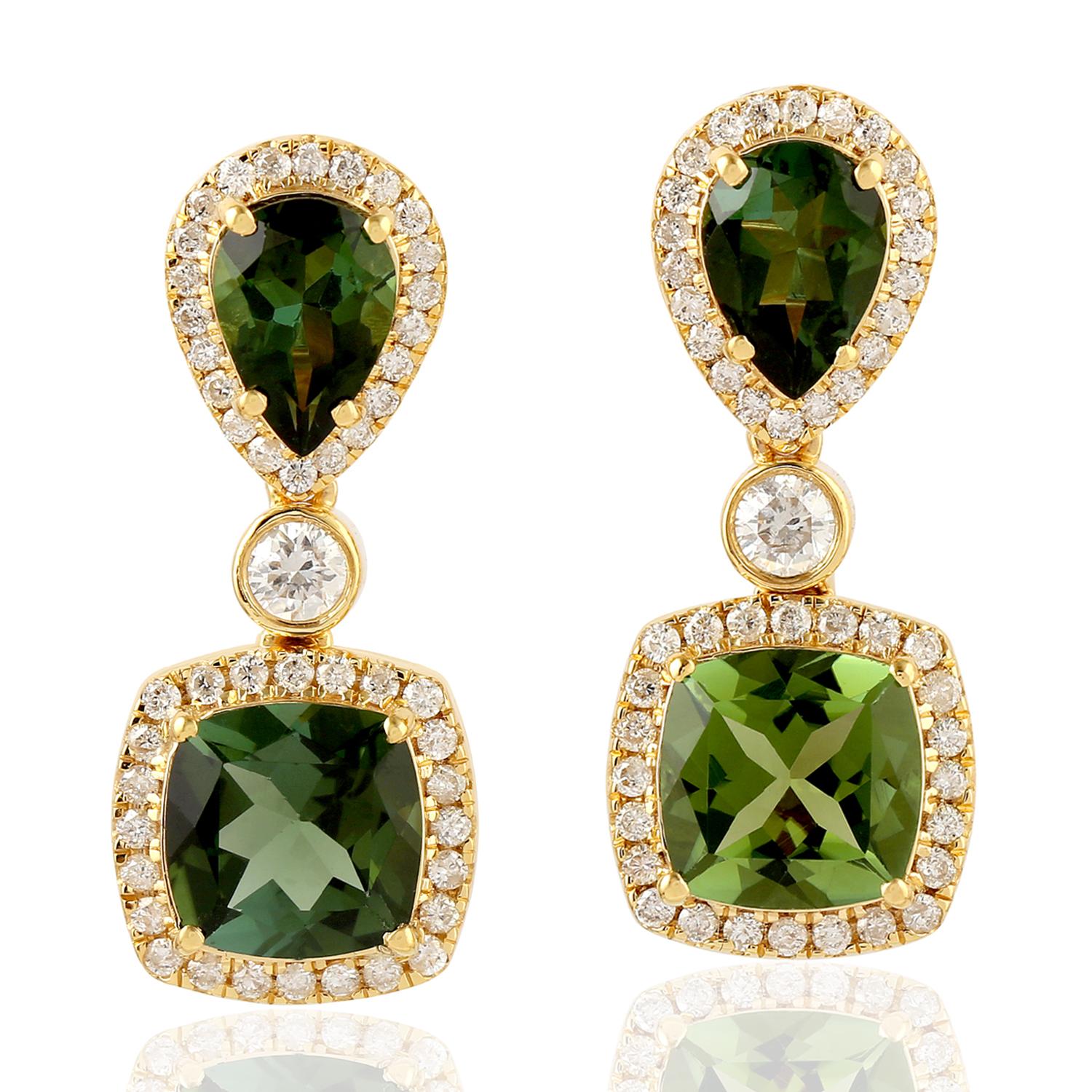 Taglio cuscino Orecchini in oro 14 carati con diamante e tormalina verde in vendita
