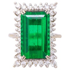 Green Tourmaline & Diamond Cocktail Ring 
