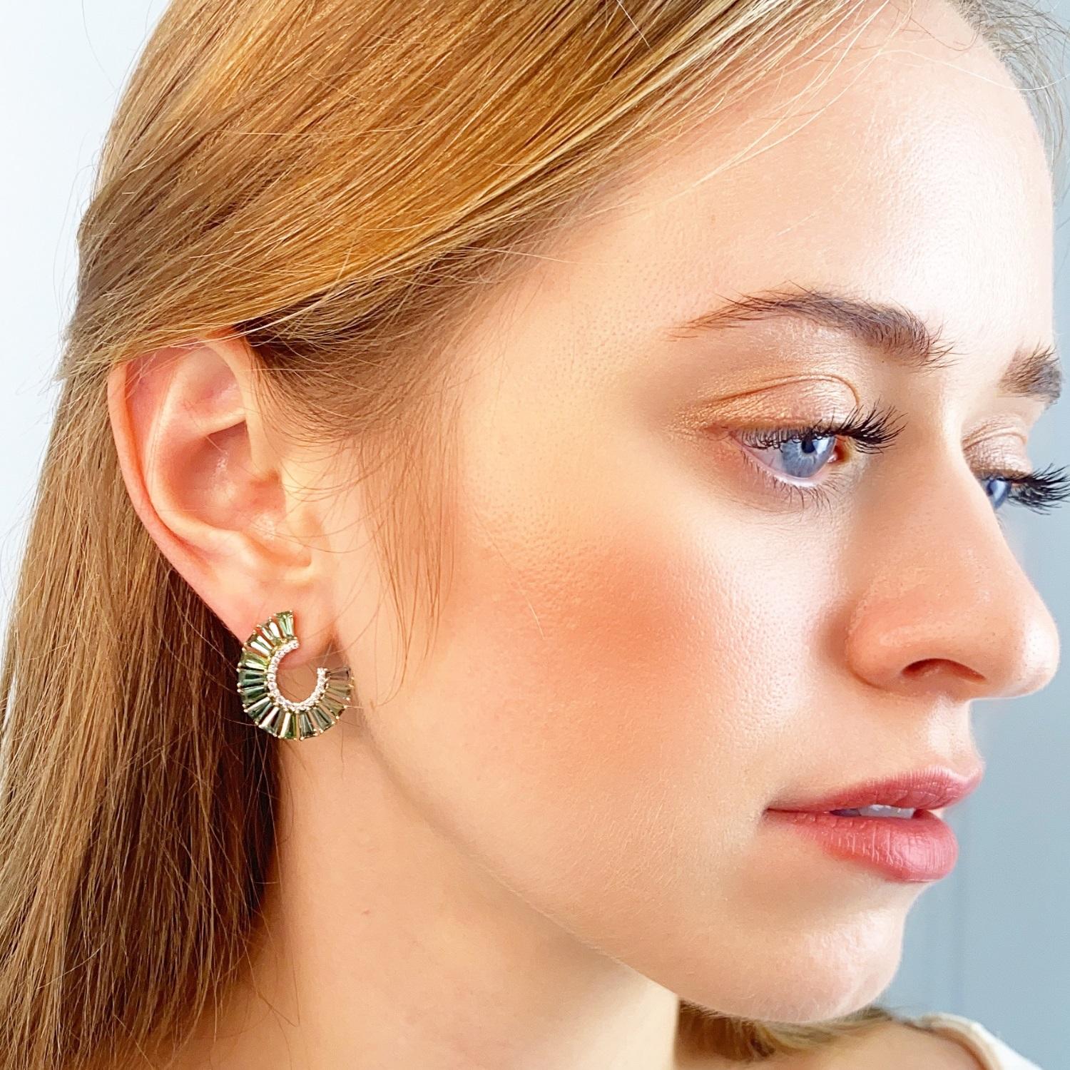 Contemporary Green Tourmaline & Diamond Earring in 18K Yellow Gold