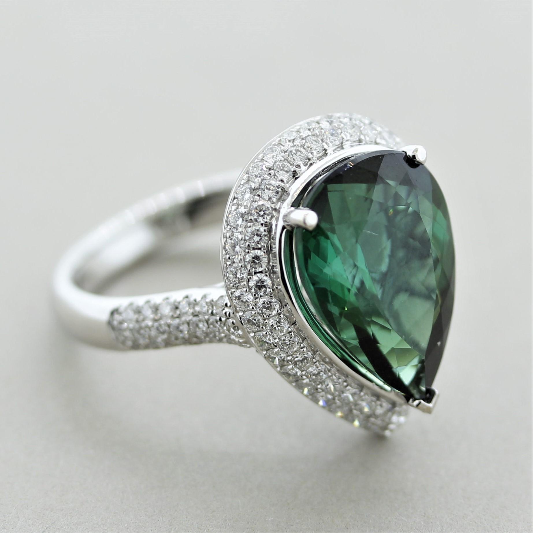 Green Tourmaline Diamond Gold Ring 4