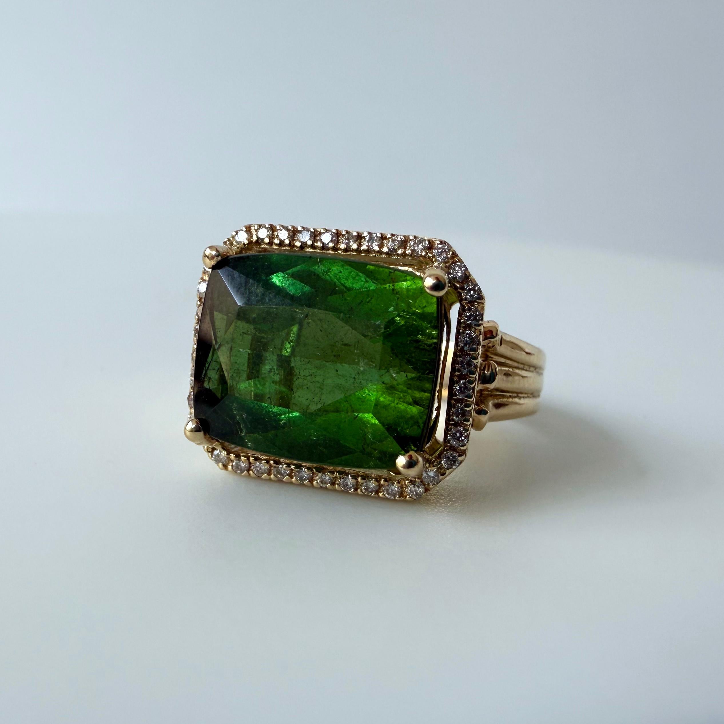 Green Tourmaline & Diamond Halo Ring with Solid 14k Yellow Gold For Sale 1