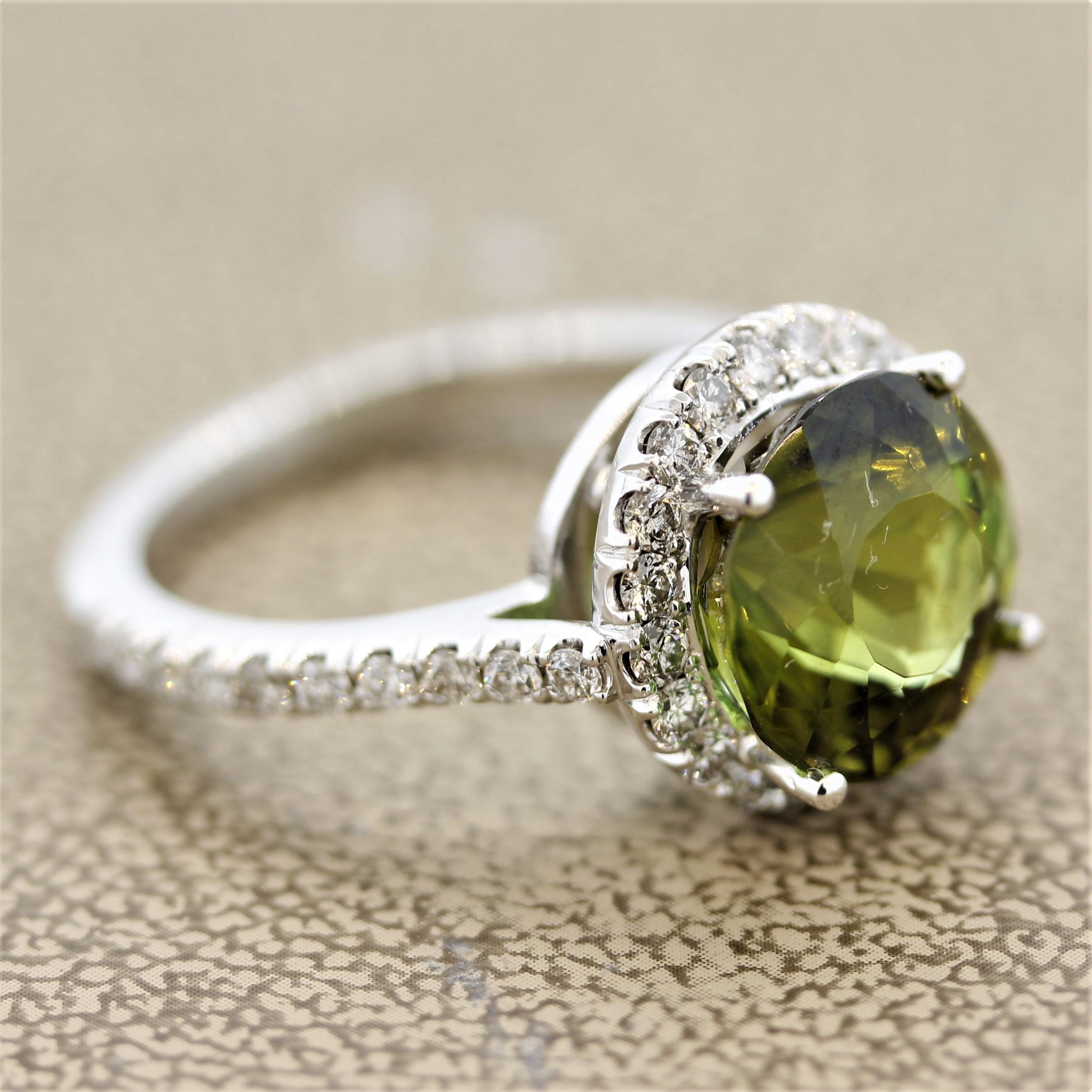 Women's Green Tourmaline Diamond Platinum Ring