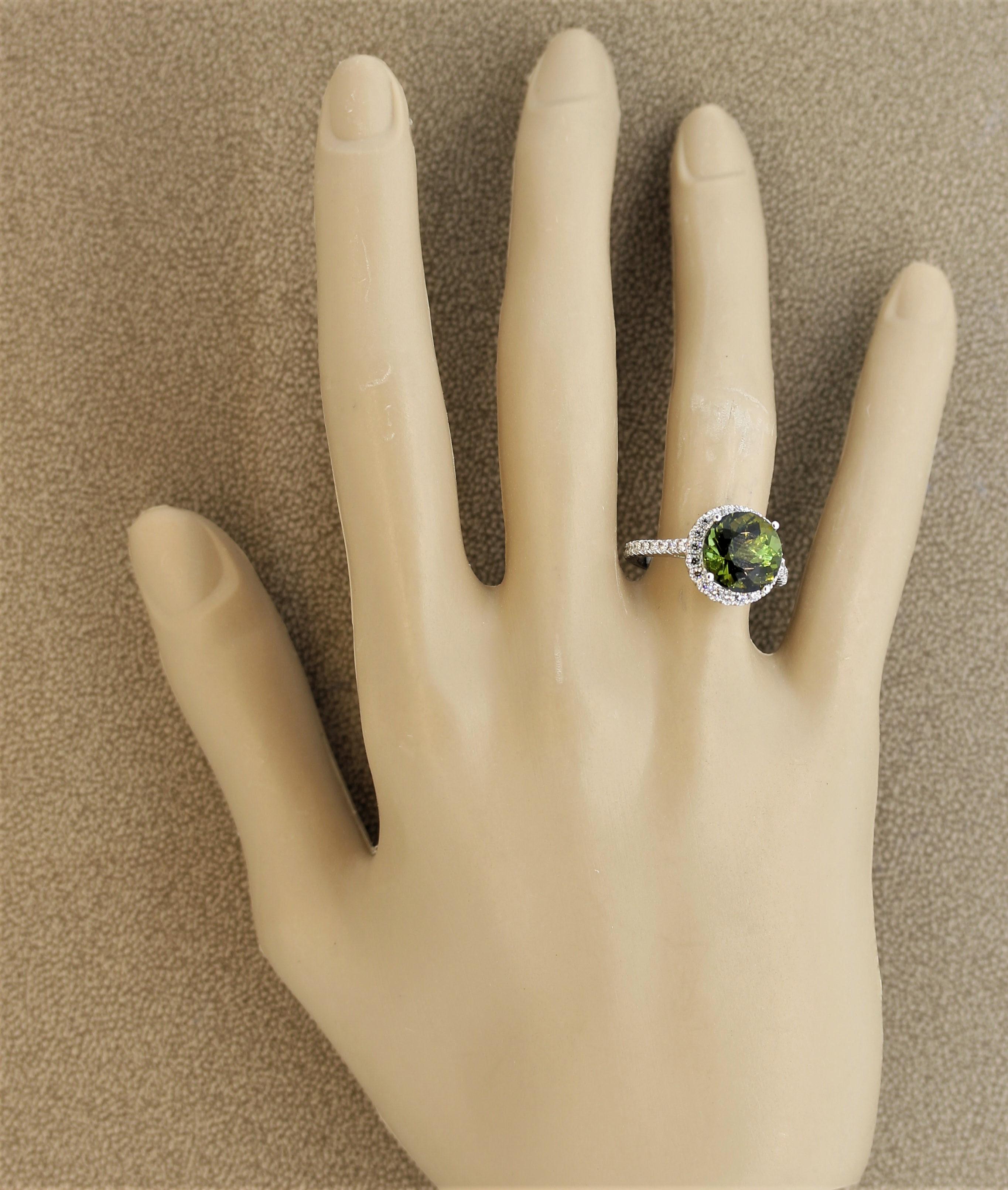 Green Tourmaline Diamond Platinum Ring 3