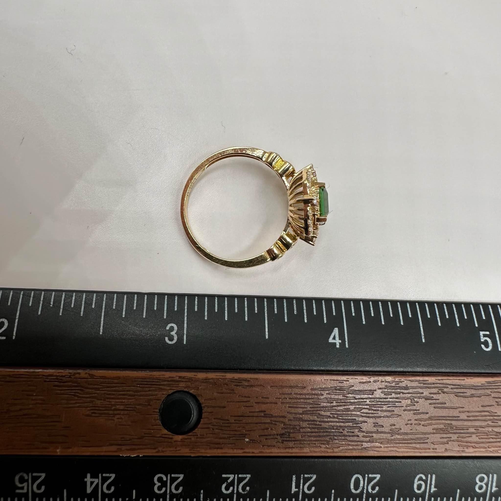 Women's Green Tourmaline & Diamond Ring in 18kt Yellow Gold - 1.26ct Tourmaline, Size 6