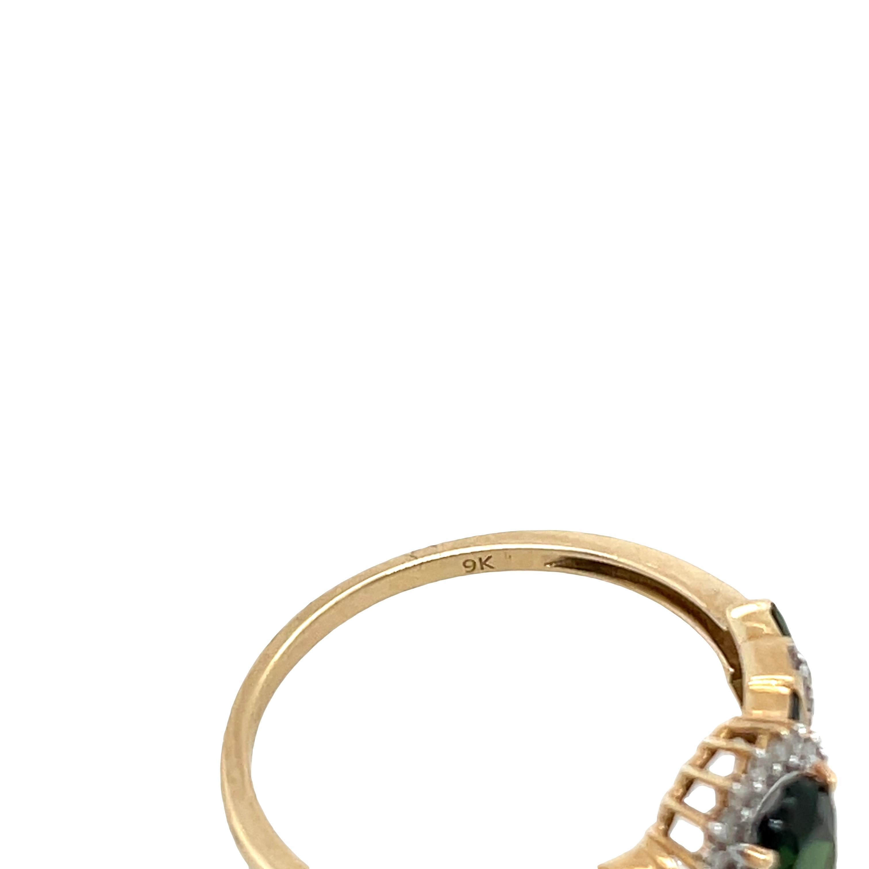 Bague en or jaune 9ct avec tourmaline verte et diamant - Tourmaline ovale de 1,10ct en vente 1