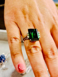 GREEN TOURMALINE & DIAMONDS Platinum Statement Ring