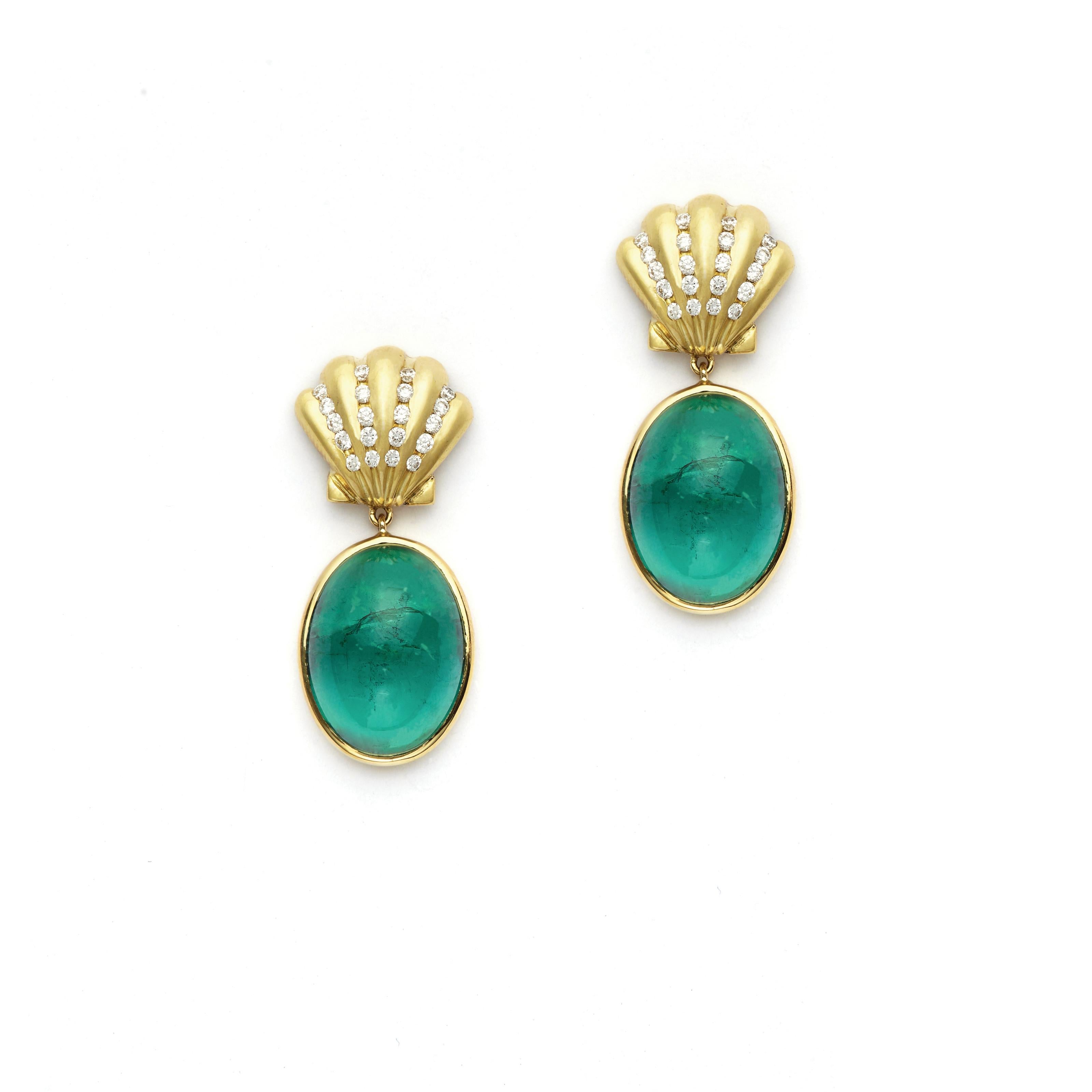 The vibrant Green Tourmalines (30.50ct) are crowned by Susan Lister Locke’s 18kt Yellow Gold and Diamond Shells (0.33ct)
