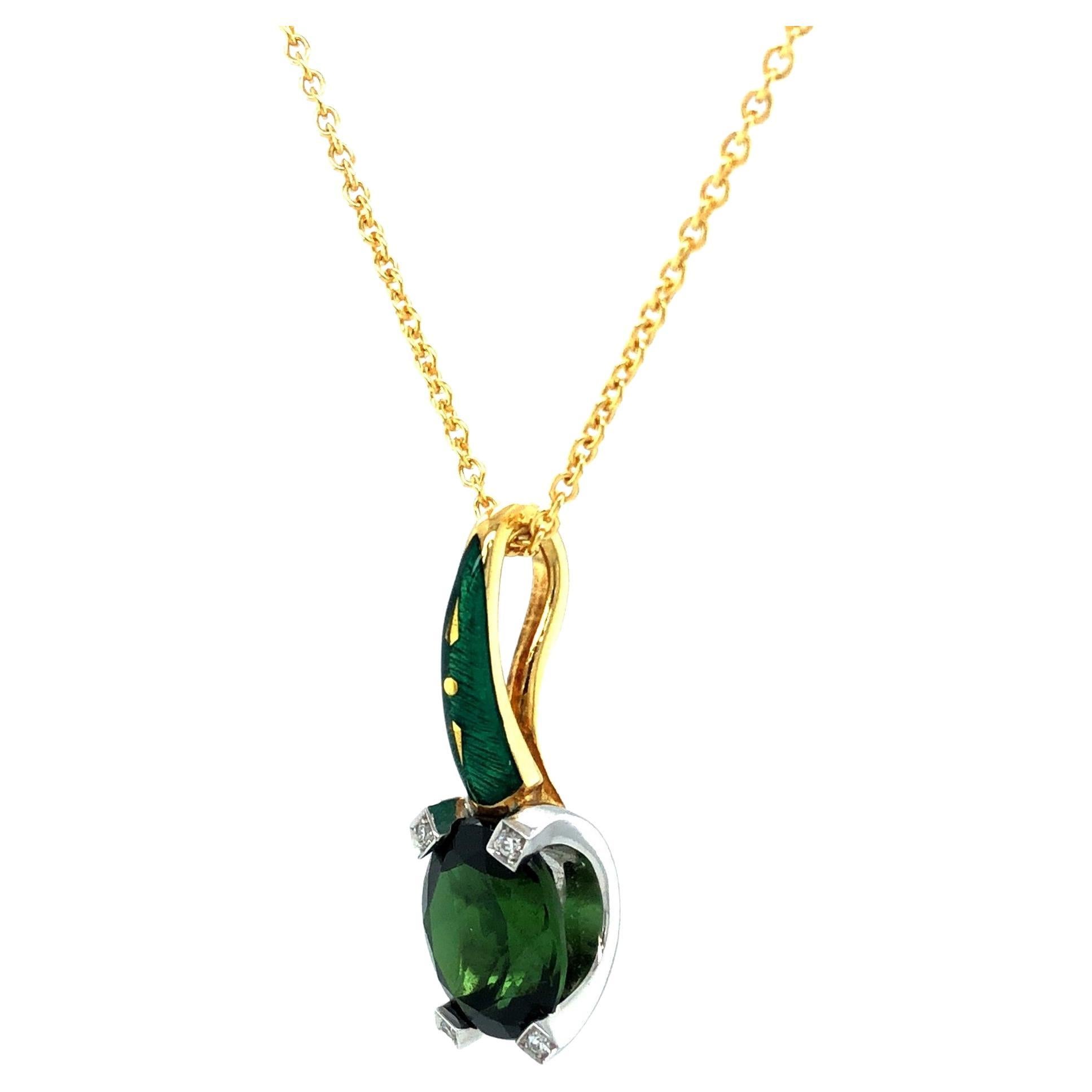 Victor Mayer pendant, Cocktail collection, 18k yellow gold white gold, emerald green vitreous enamel with three paillons, 5 diamonds, total 0.03 ct, G VS, green Tourmaline

About the creator Victor Mayer
Victor Mayer is internationally renowned for