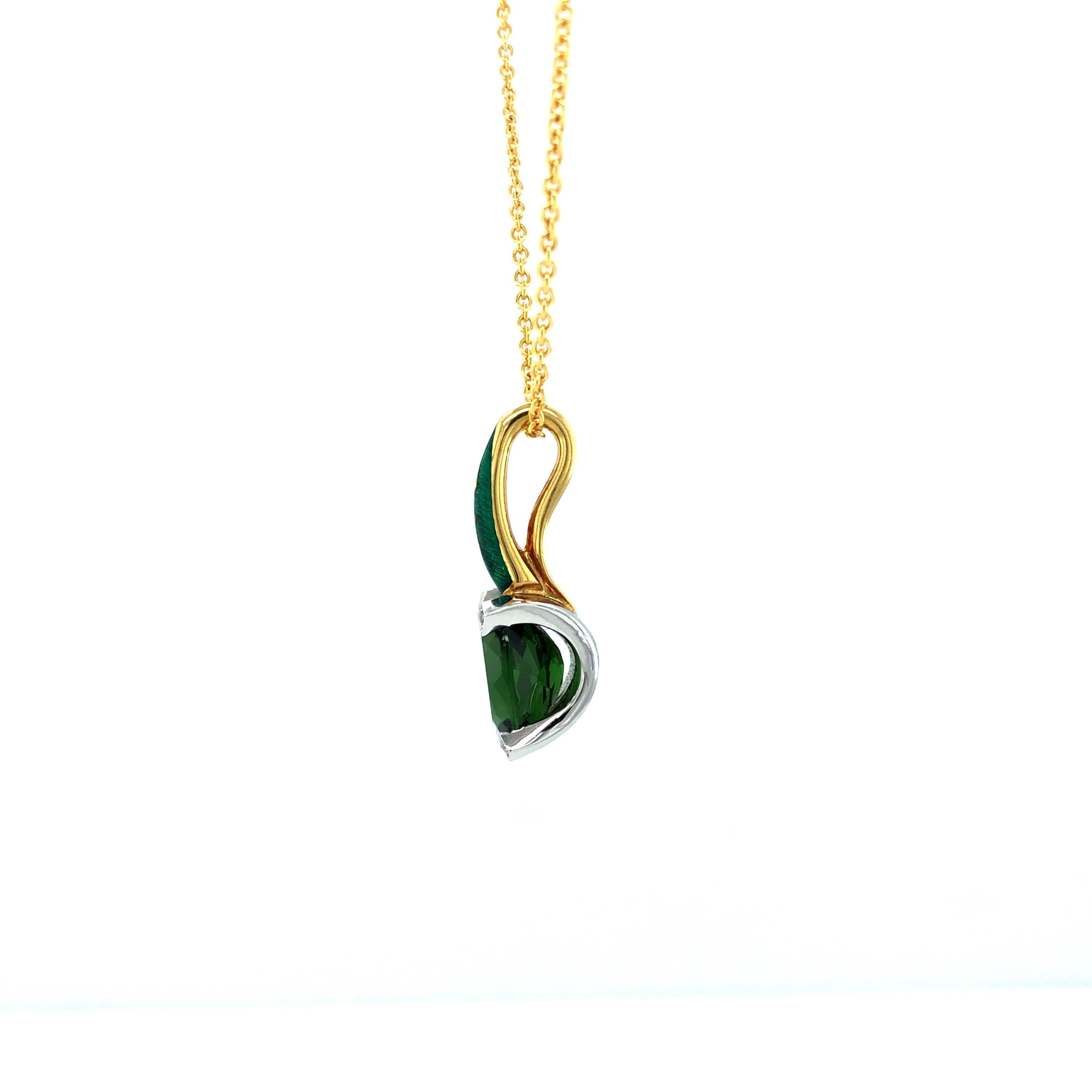 Contemporary Green Tourmaline & Enamel Pendant Necklace 18k Yellow Gold 5 Diamonds 0.03ct For Sale