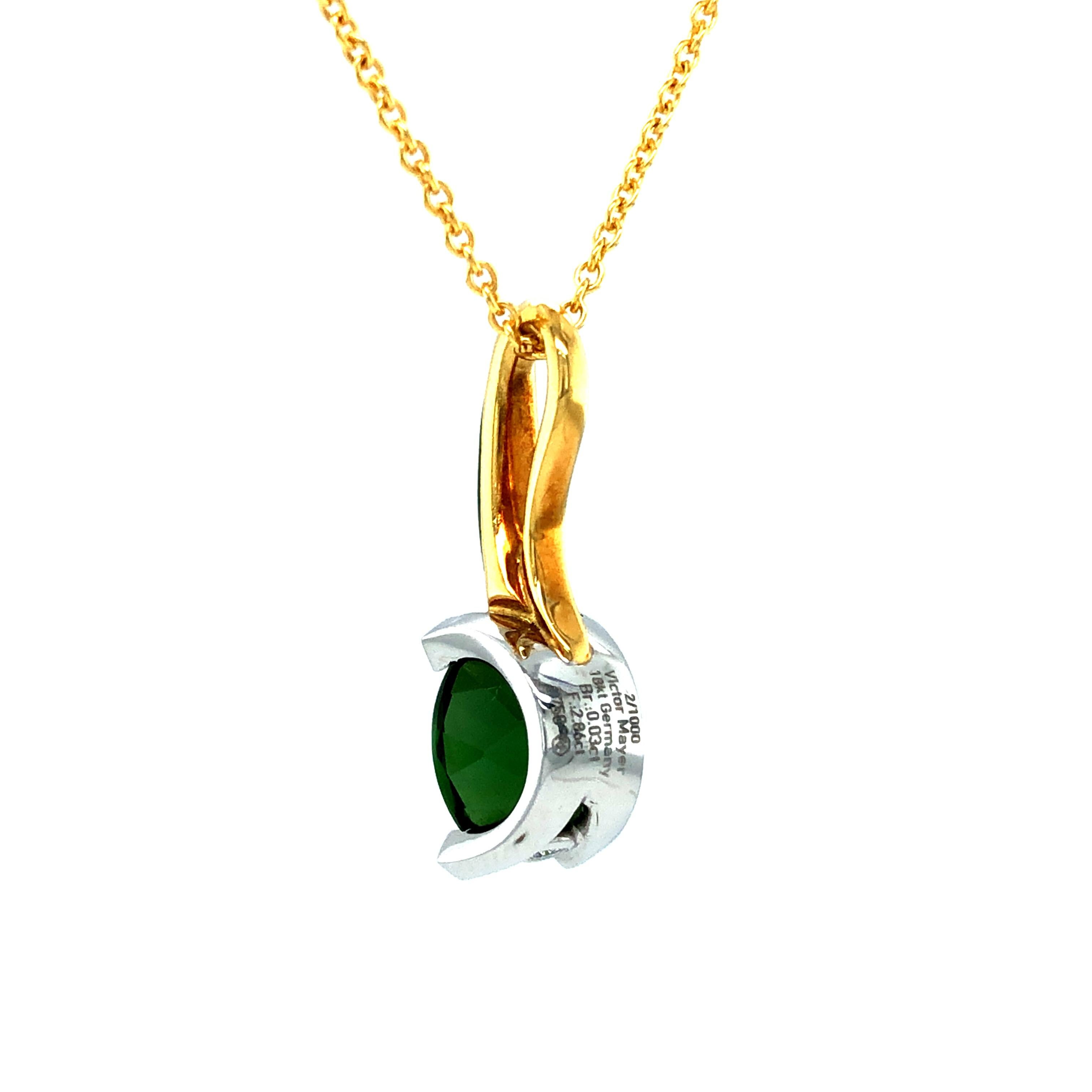 Green Tourmaline & Enamel Pendant Necklace 18k Yellow Gold 5 Diamonds 0.03ct For Sale 1