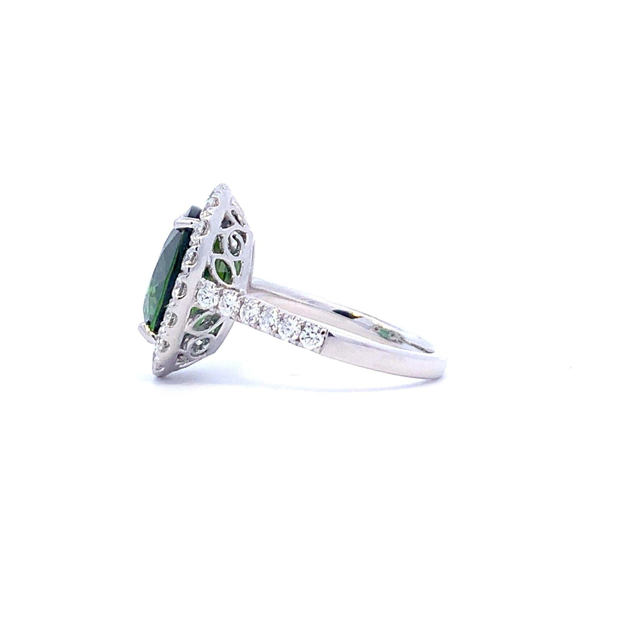 Grüner Turmalin Halo Ring (Ästhetizismus)