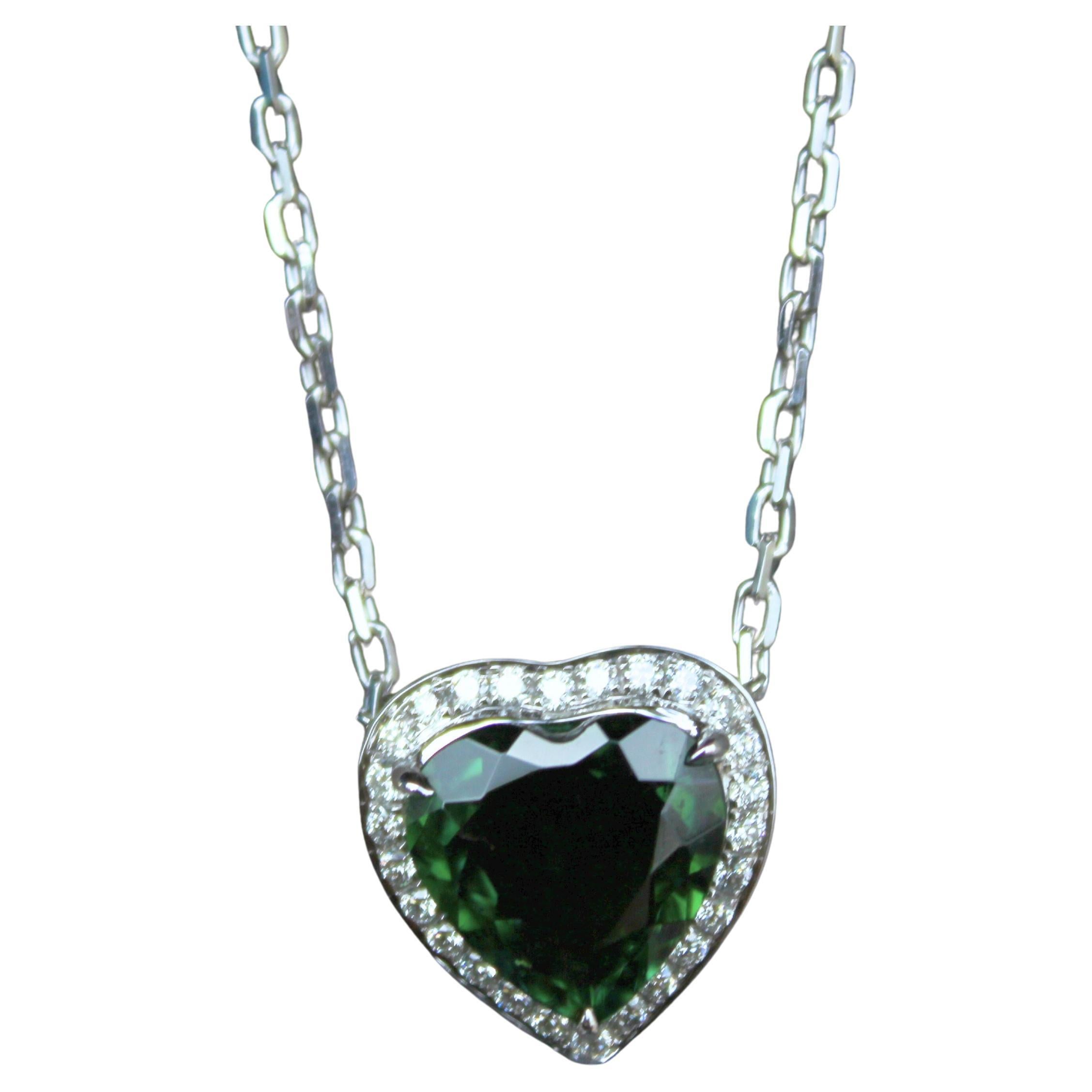 Green Tourmaline Heart Shape Cut Diamond Halo 18K White Gold Pendant Necklace