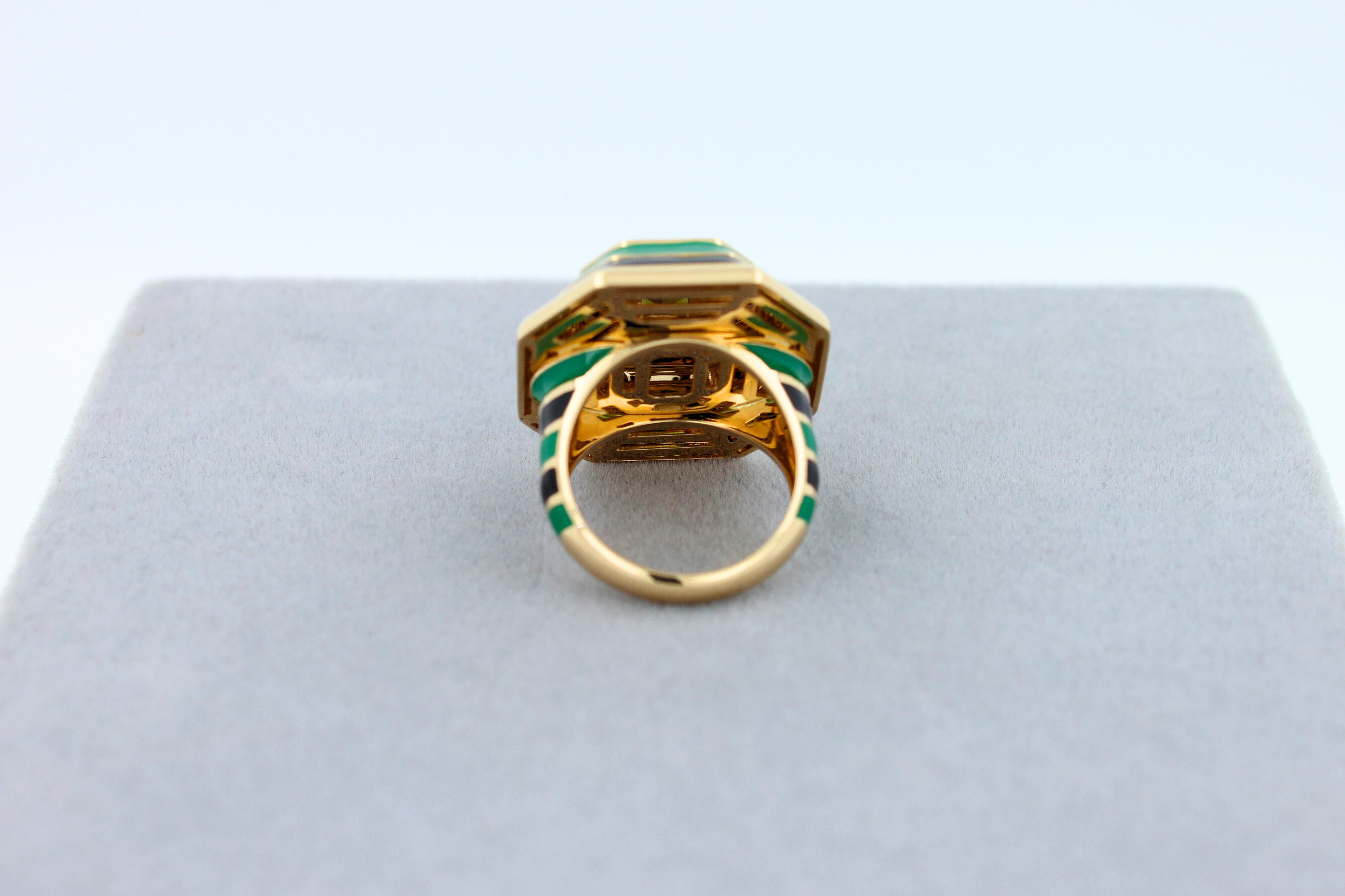 Green Tourmaline Malachite Green Black Enamel 18K Yellow Gold Enamel Unique Ring For Sale 5