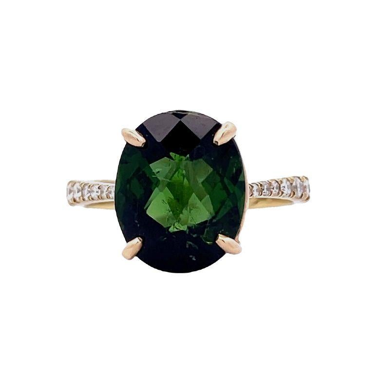 Oval Cut Green Tourmaline Oval 5.07ct Round Diamond 0.55ct Cocktail Ring in 14kyellowgold For Sale