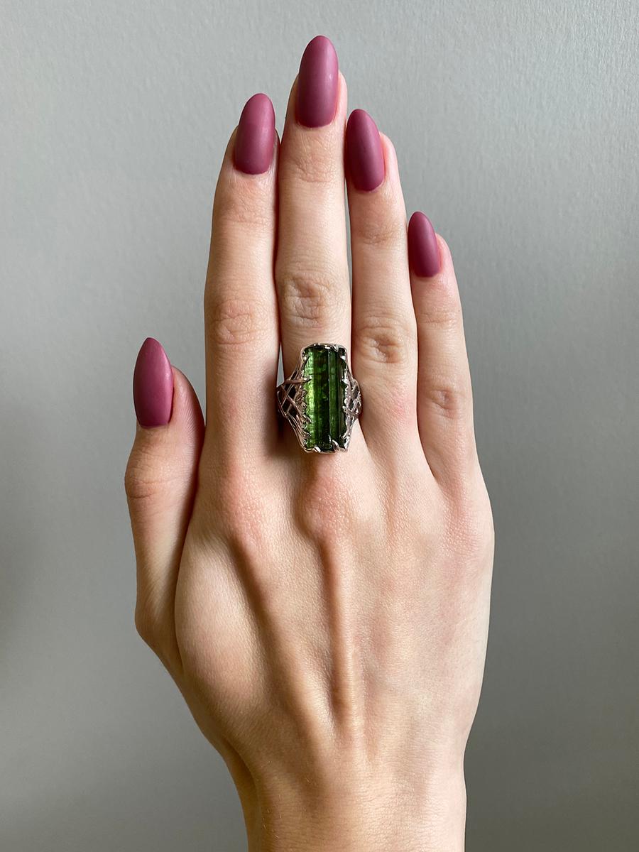 Artisan Green Tourmaline Ring Crystal Silver Raw Gemstone jewelry girlfriend gift For Sale