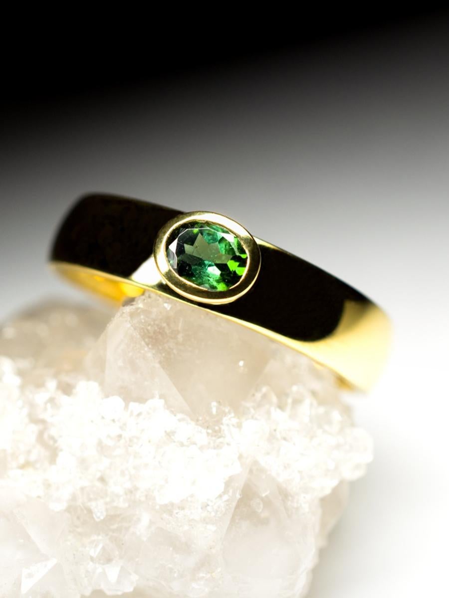 Green Tourmaline Ring Engagement Timeless Solid Oval LGBTQA Wedding Band Unisex For Sale 2