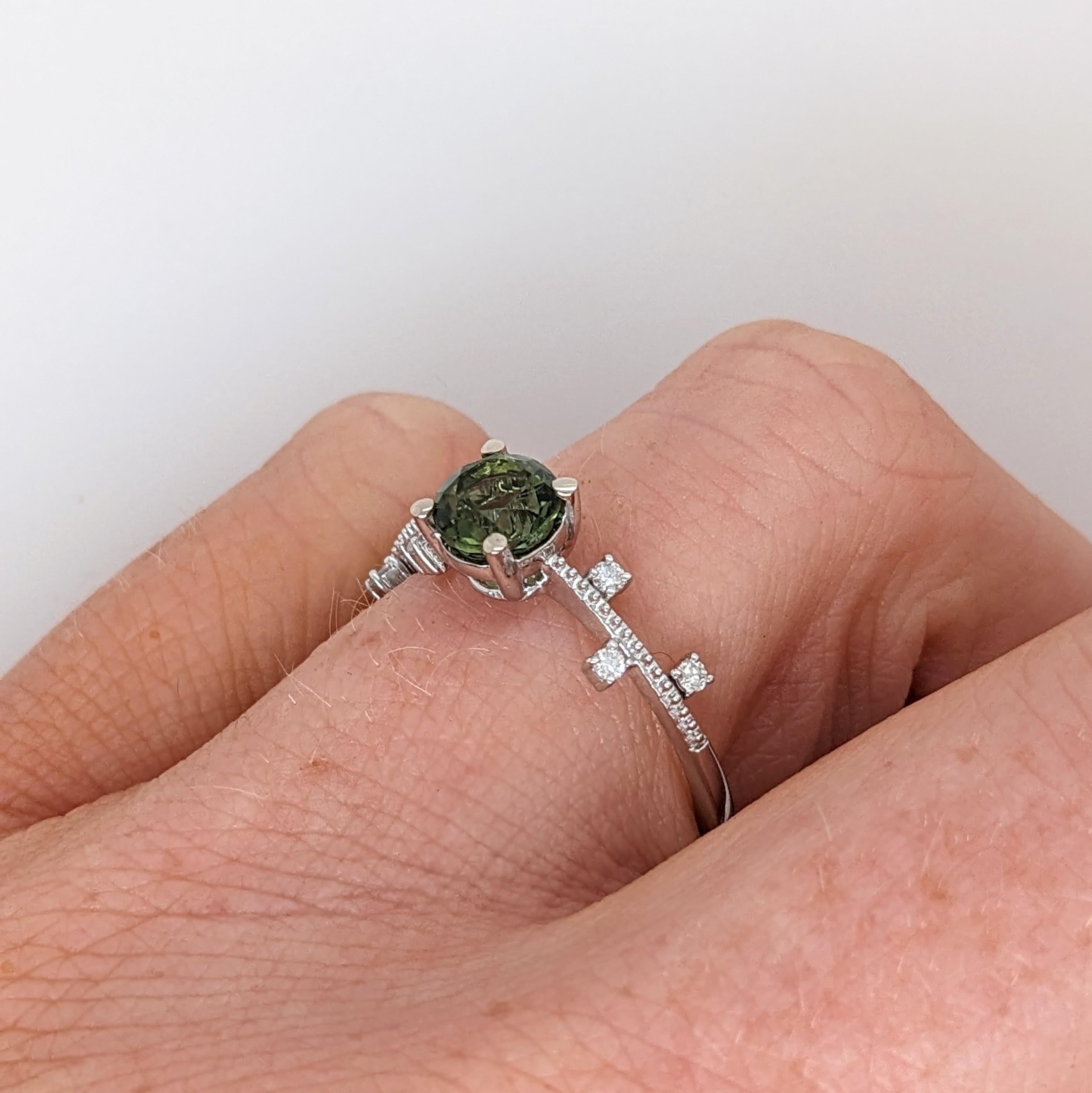 Modern Green Tourmaline Ring w Earth Mined Diamonds in Solid 14K White Gold Round 5.5mm For Sale