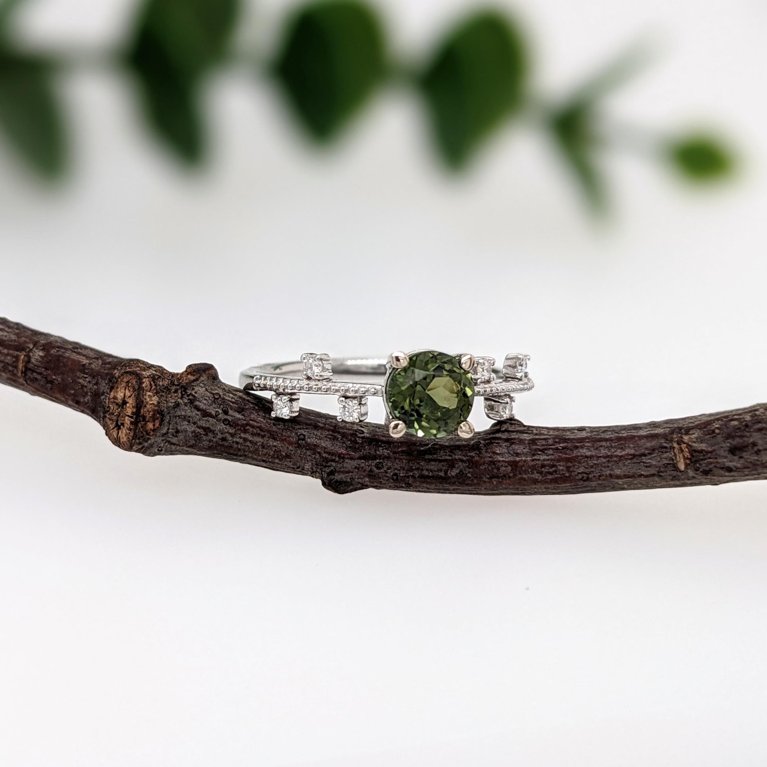 Green Tourmaline Ring w Earth Mined Diamonds in Solid 14K White Gold Round 5.5mm For Sale 1