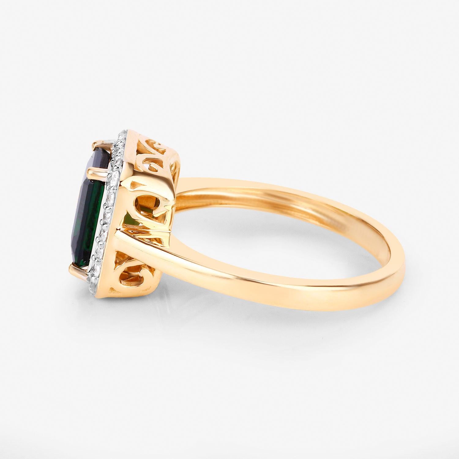 Green Tourmaline Ring With Diamonds 3.02 Carats 14K Yellow Gold In Excellent Condition For Sale In Laguna Niguel, CA