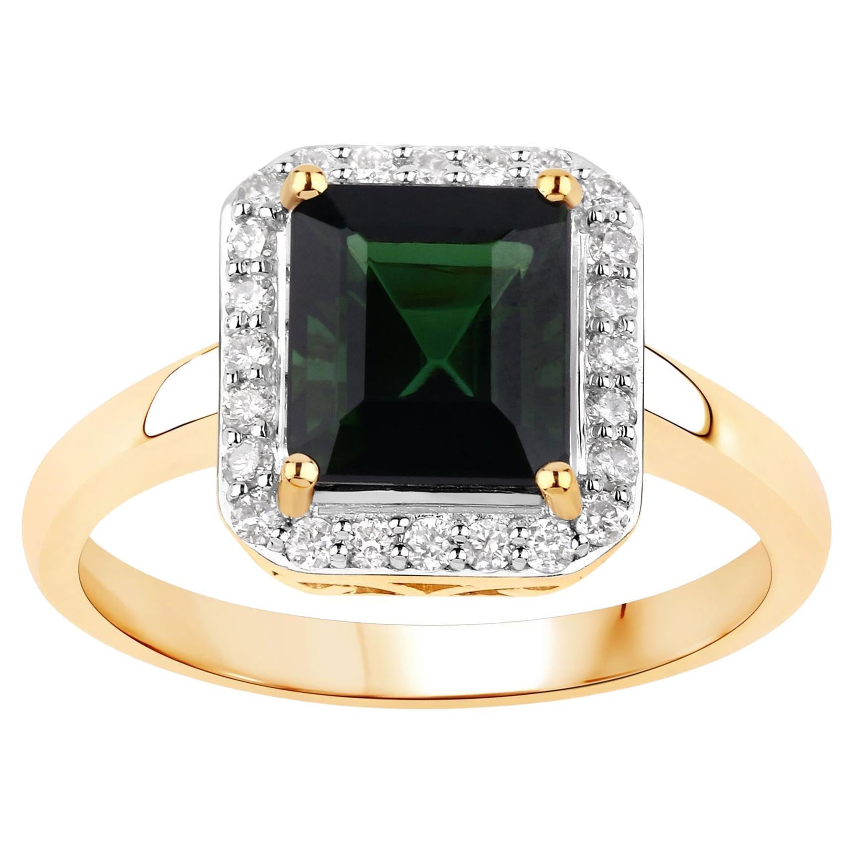 Green Tourmaline Ring With Diamonds 3.02 Carats 14K Yellow Gold For Sale