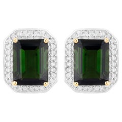 Clous d'oreilles en or jaune 14 carats avec tourmaline verte et halo de diamants de 3,65 carats